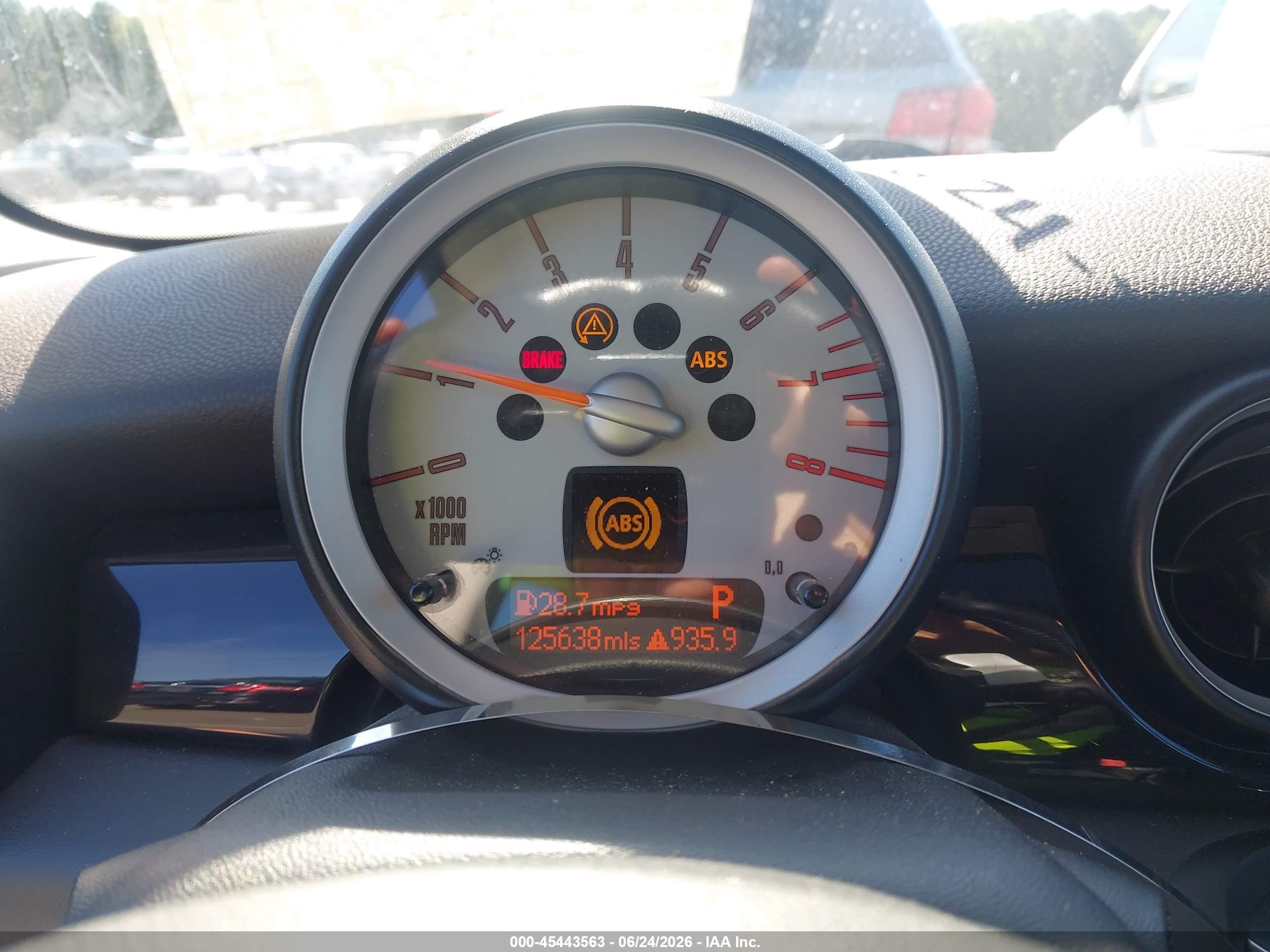 2009 Mini Cooper S   Gray vin: WMWMF73589TW86216