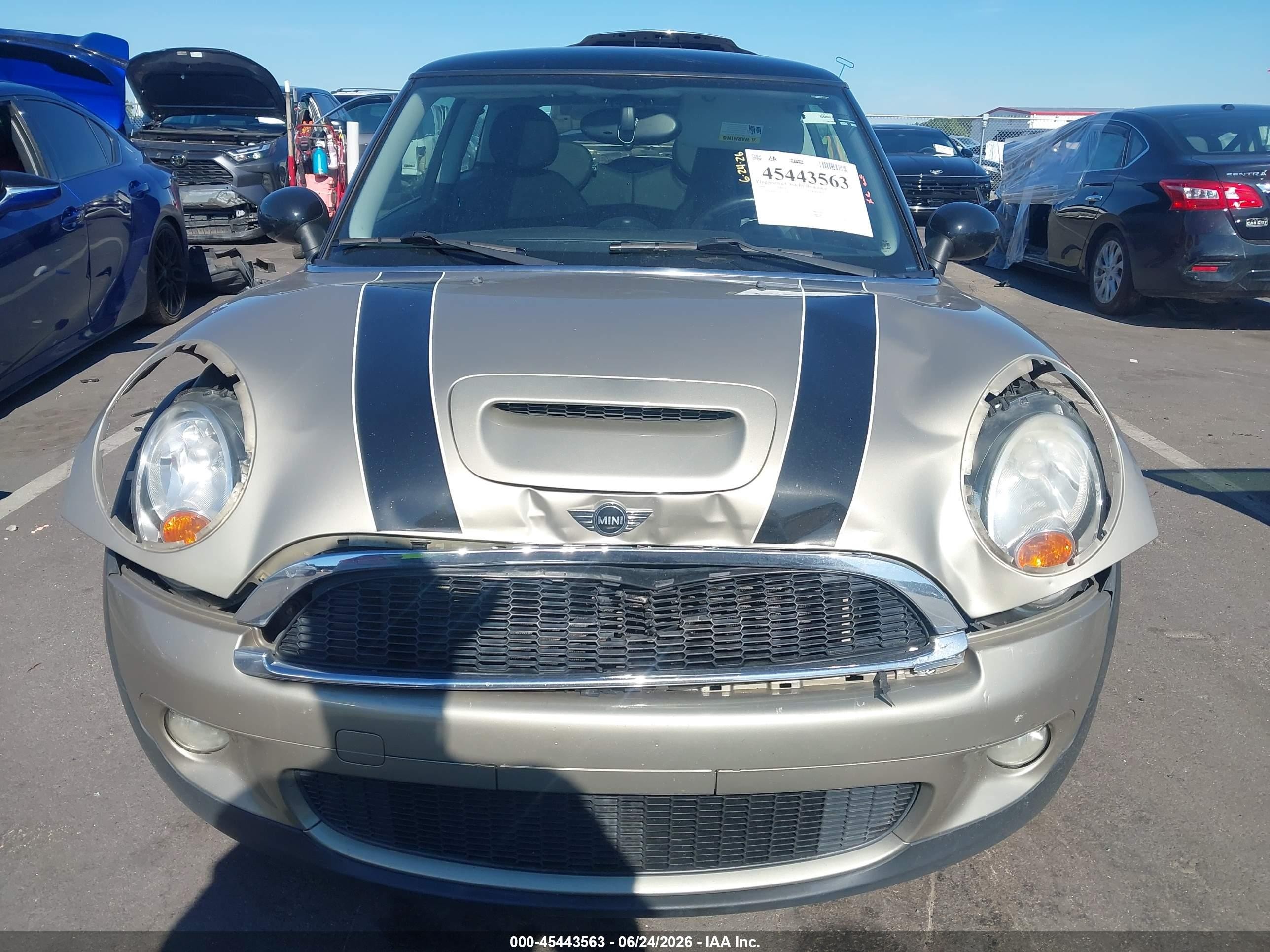 2009 Mini Cooper S   Gray vin: WMWMF73589TW86216