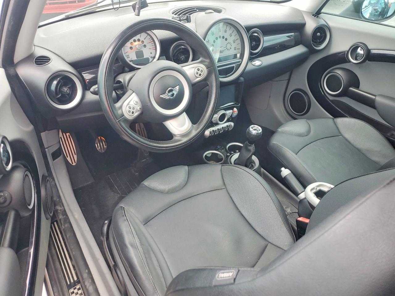 2008 Mini Cooper S Gray vin: WMWMF73598TT86697