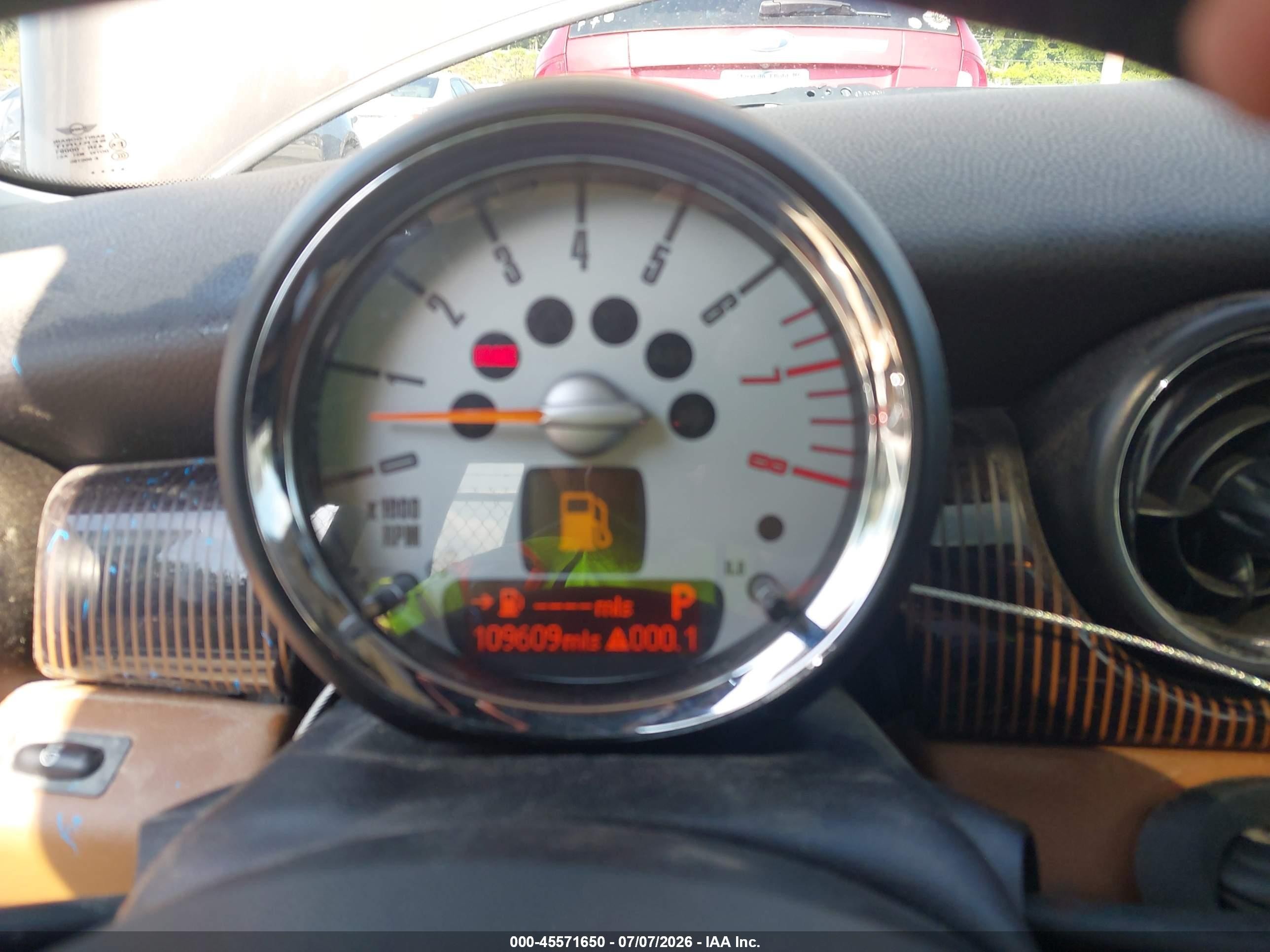 2010 Mini Cooper S   Brown vin: WMWMF7C53ATW88489