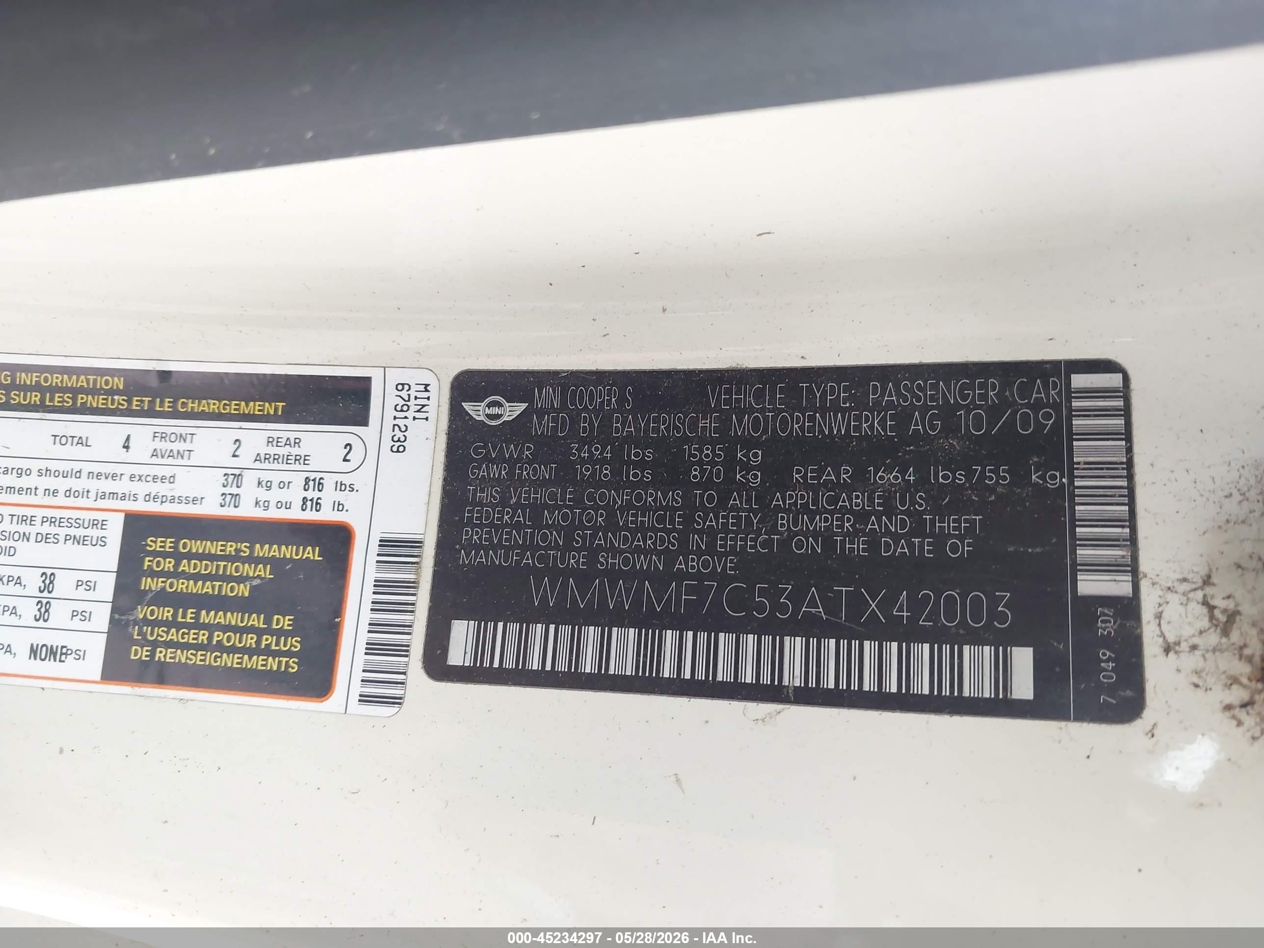 2010 Mini Cooper S   Cream vin: WMWMF7C53ATX42003