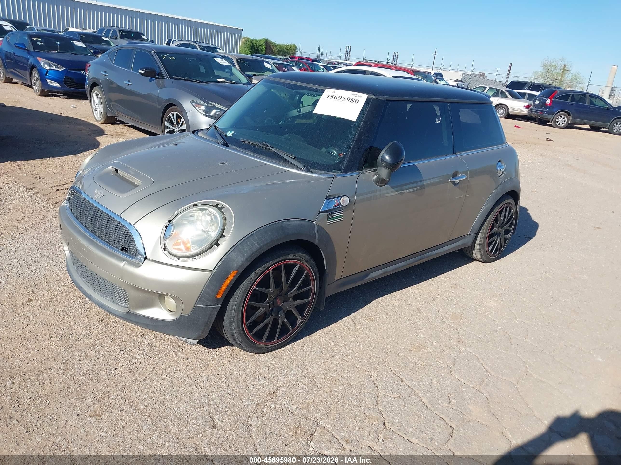 2010 Mini Cooper S   Teal vin: WMWMF7C53ATZ70373