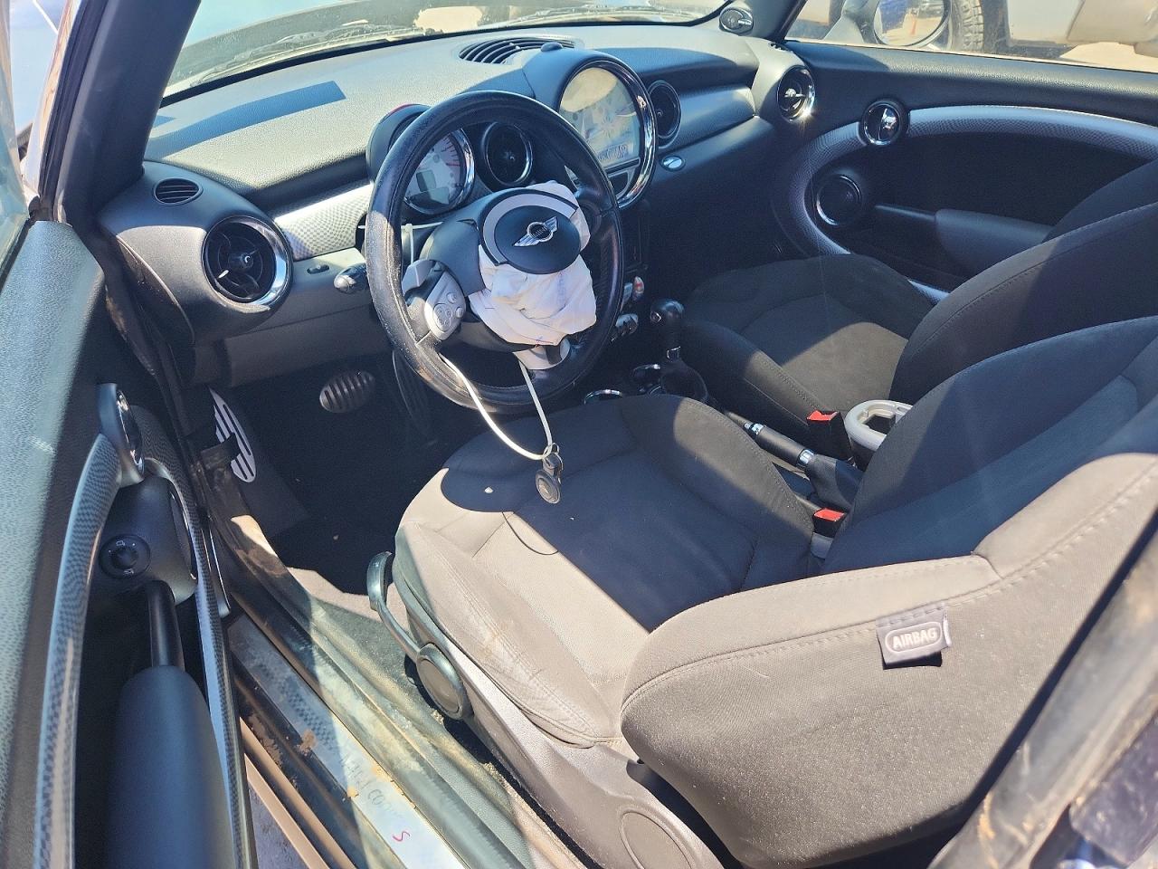 2010 Mini Cooper S Blue vin: WMWMF7C55ATZ73372