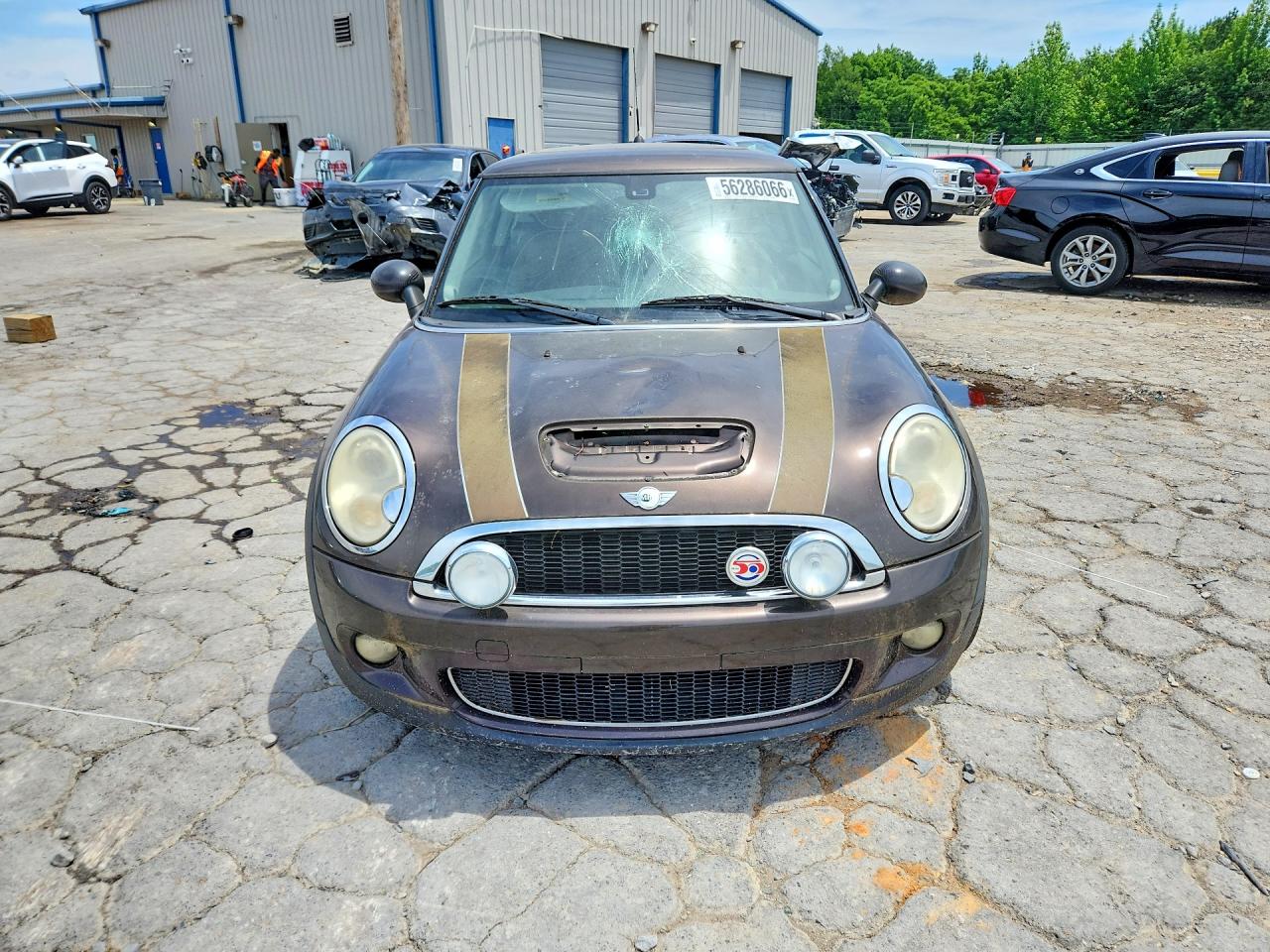 2010 Mini Cooper S Brown vin: WMWMF7C56ATX46028