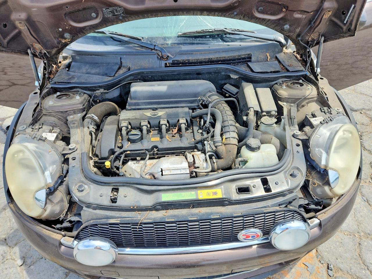 2010 Mini Cooper S Brown vin: WMWMF7C56ATX46028