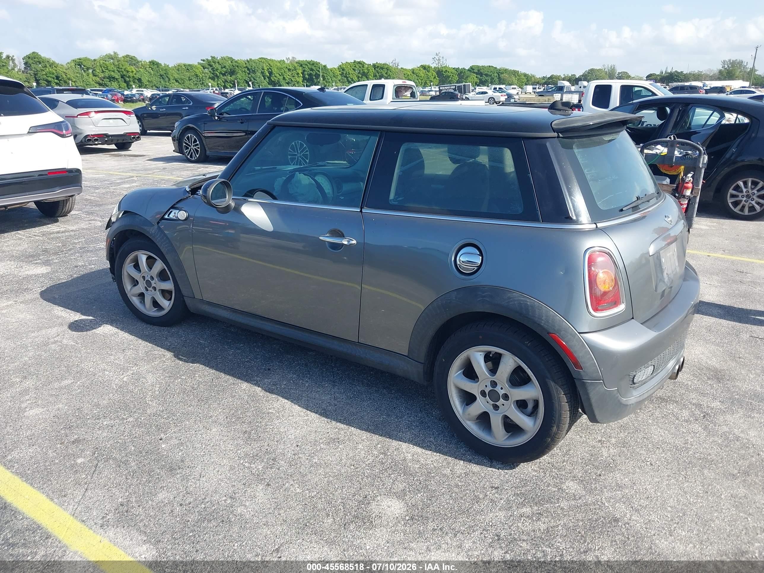 2010 Mini Cooper S   Gray vin: WMWMF7C58ATW89394