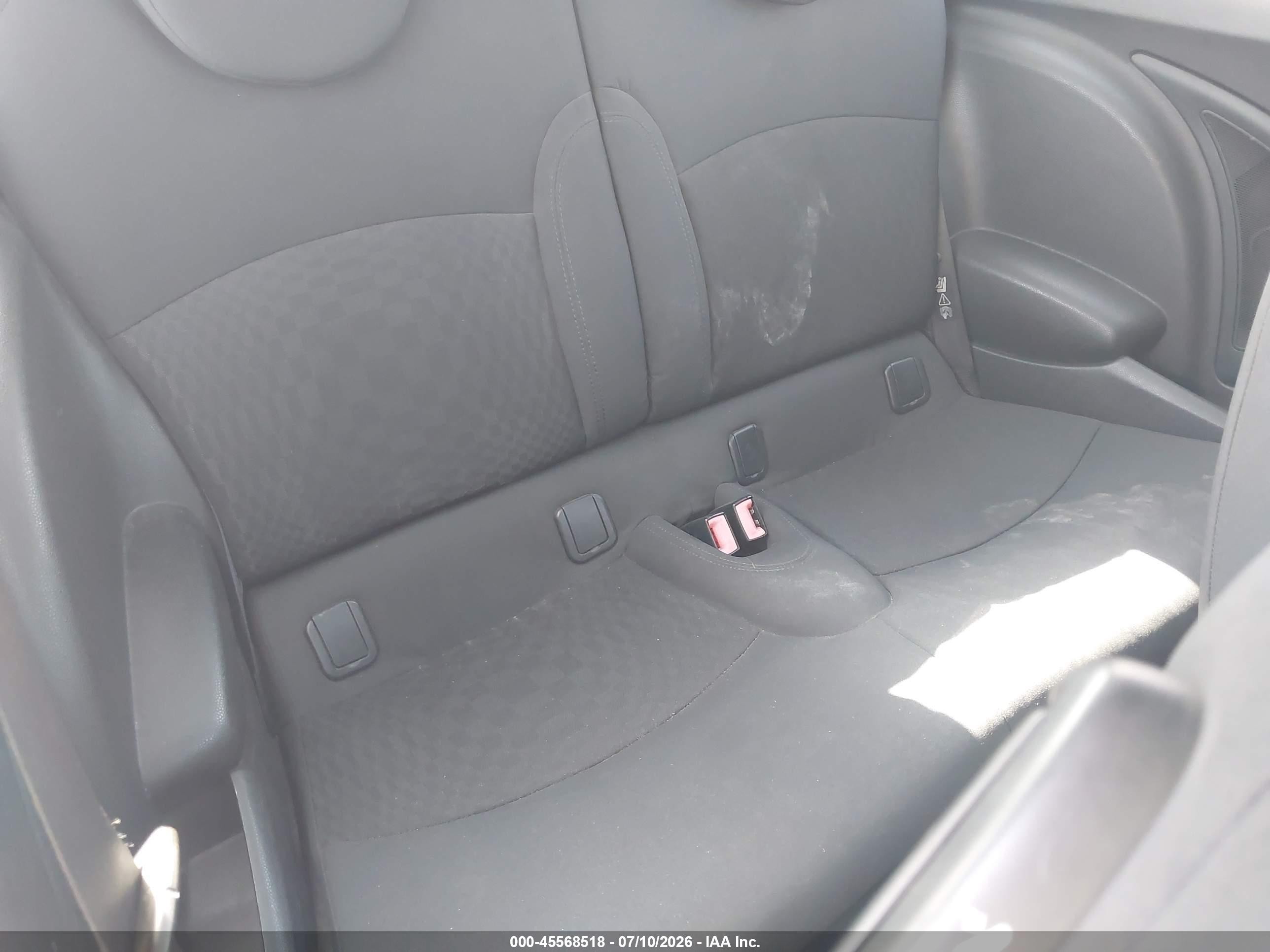 2010 Mini Cooper S   Gray vin: WMWMF7C58ATW89394