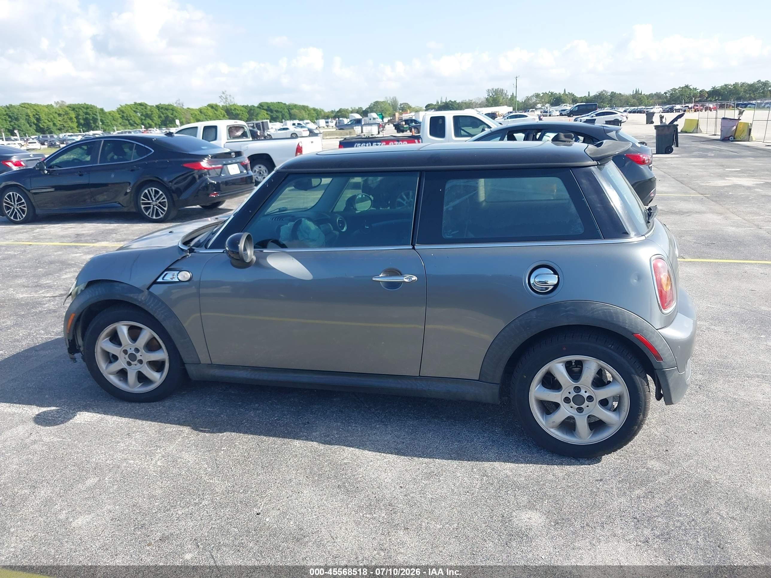 2010 Mini Cooper S   Gray vin: WMWMF7C58ATW89394