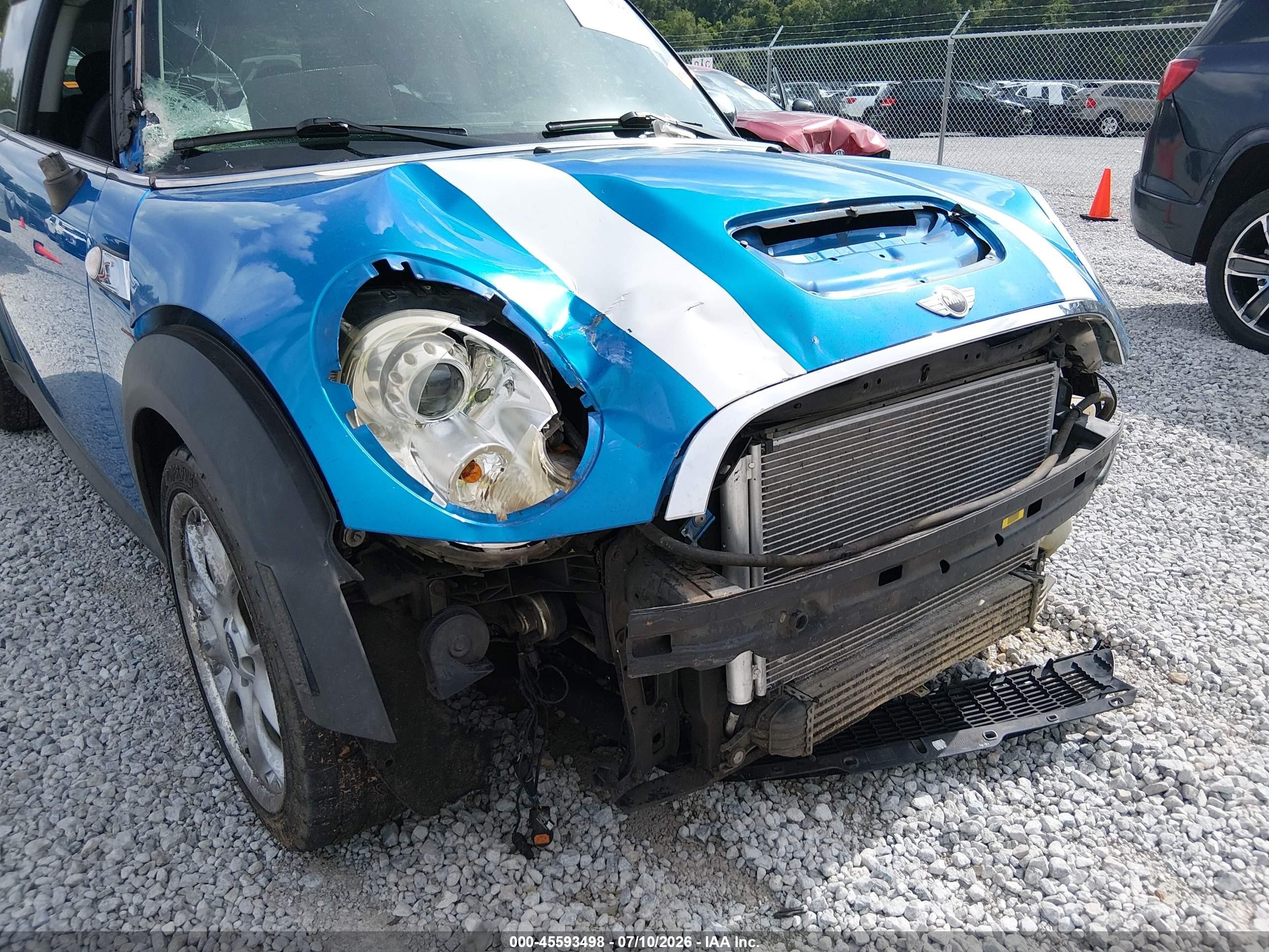 2010 Mini Cooper S   Blue vin: WMWMF7C58ATX41638