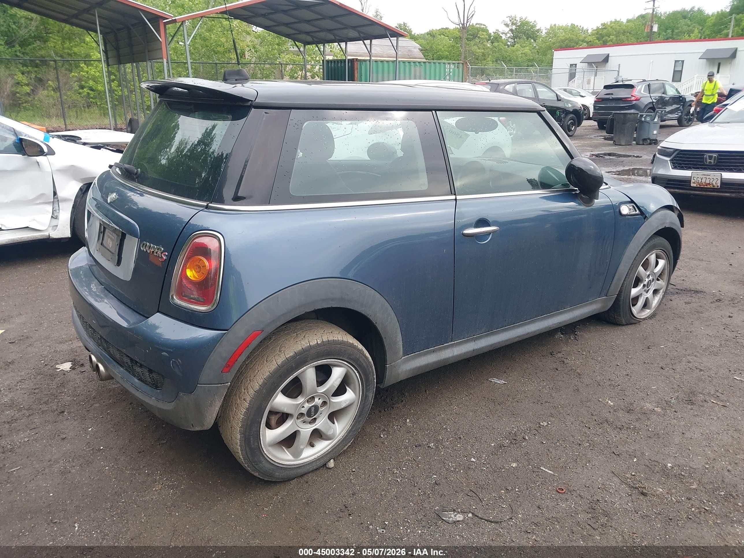 2010 Mini Cooper S   Blue vin: WMWMF7C59ATW89601
