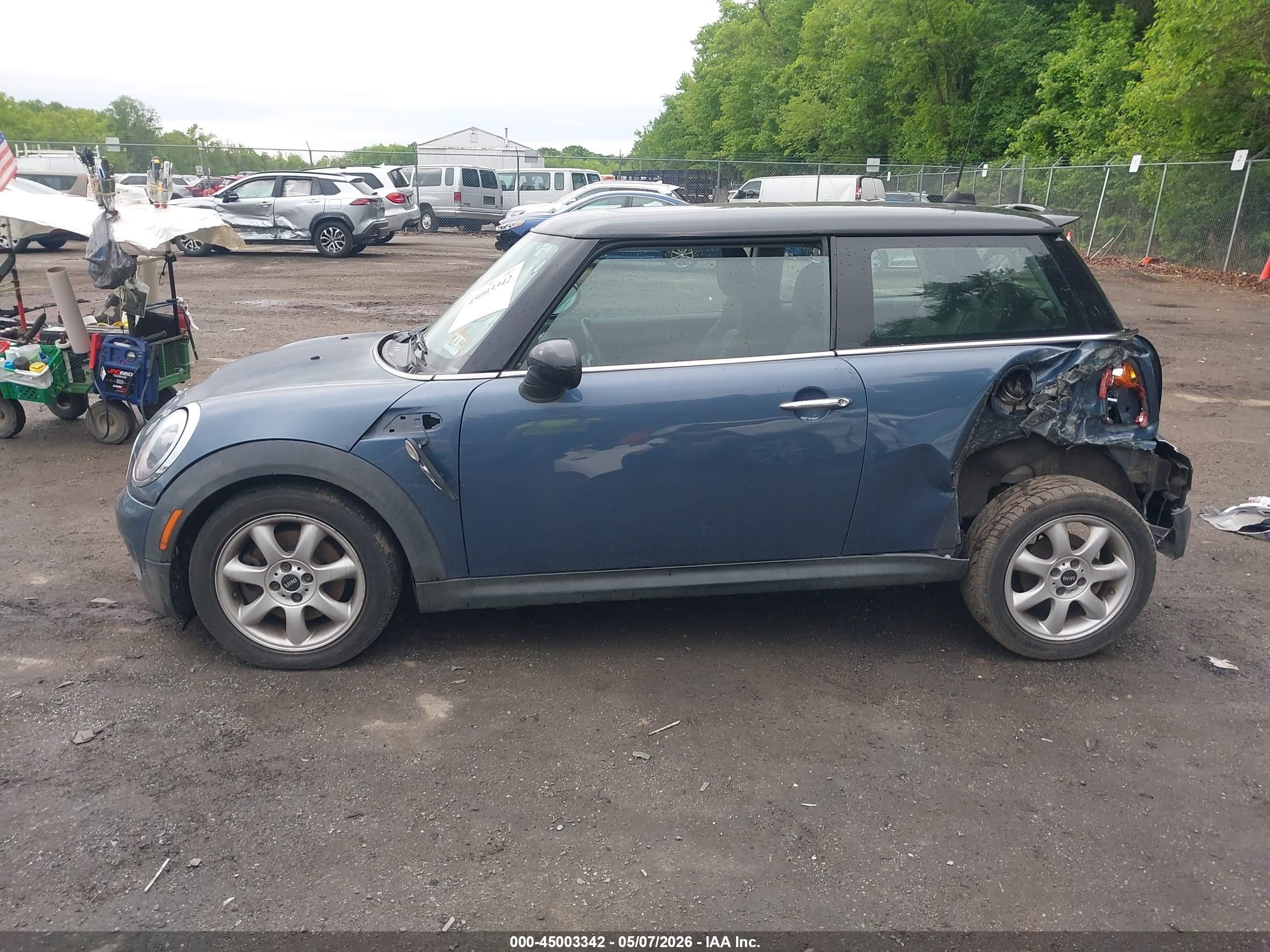 2010 Mini Cooper S   Blue vin: WMWMF7C59ATW89601