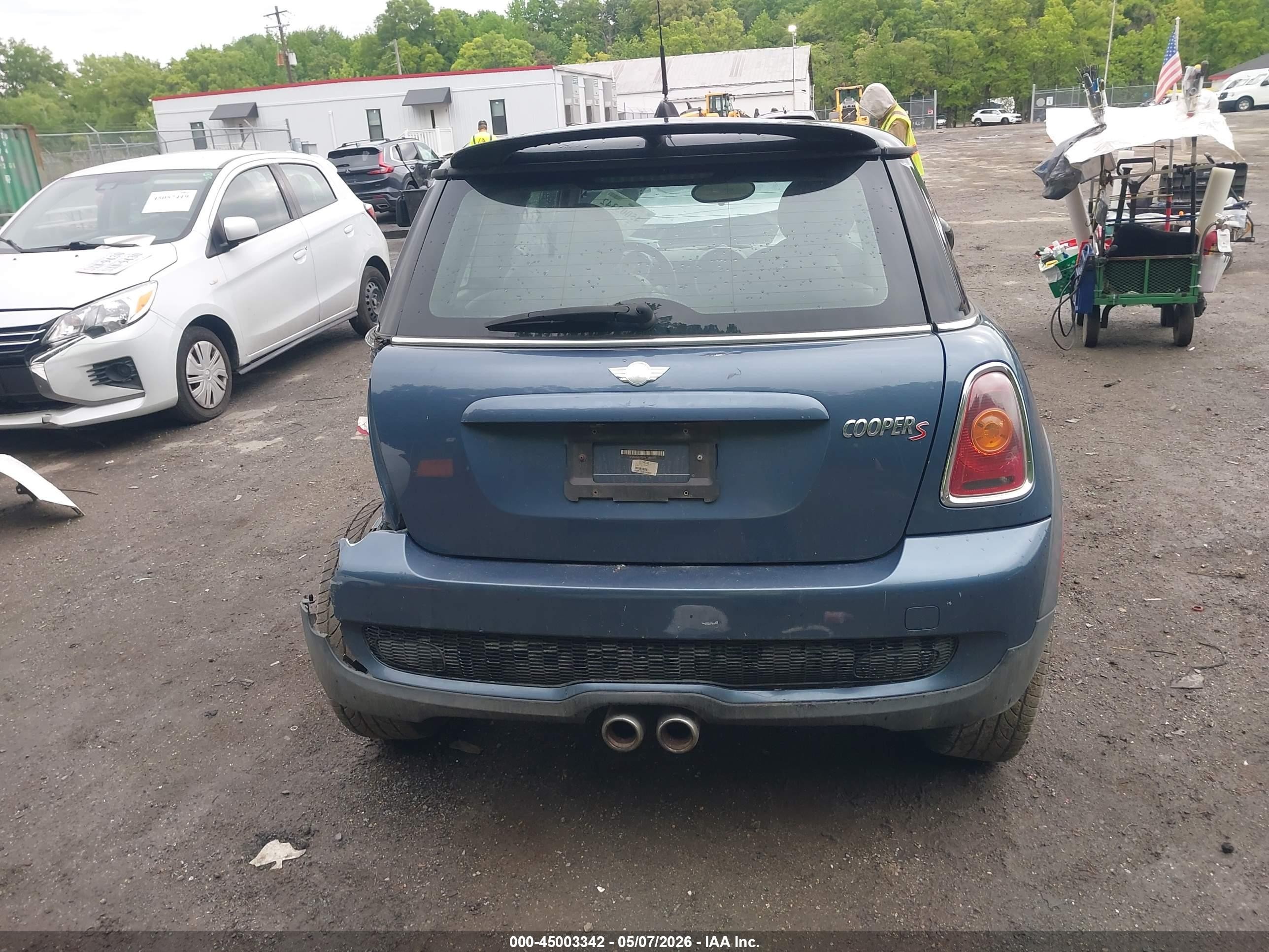 2010 Mini Cooper S   Blue vin: WMWMF7C59ATW89601