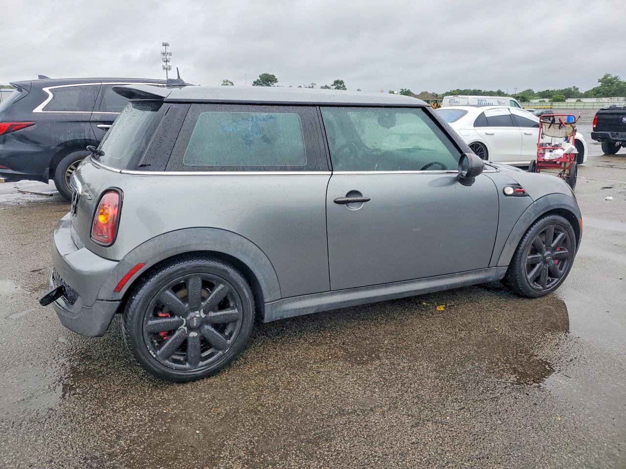 2009 Mini Cooper Sportback Ls Jcw Gray vin: WMWMF93549TF96379