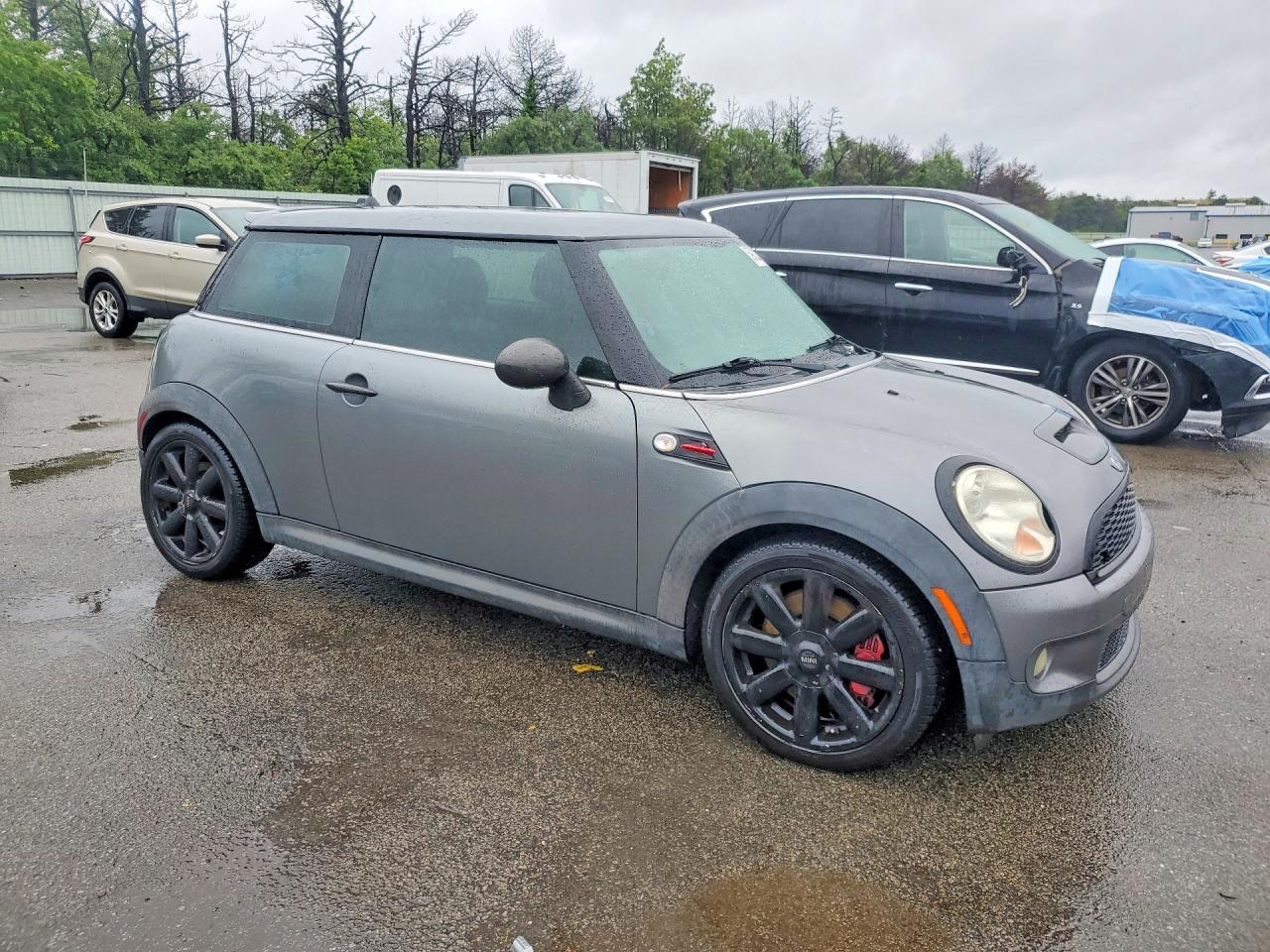 2009 Mini Cooper Sportback Ls Jcw Gray vin: WMWMF93549TF96379