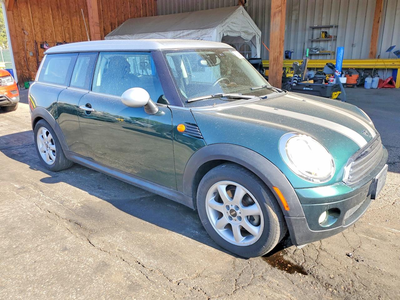 2008 Mini Cooper Clubman Green vin: WMWML33588TN67159