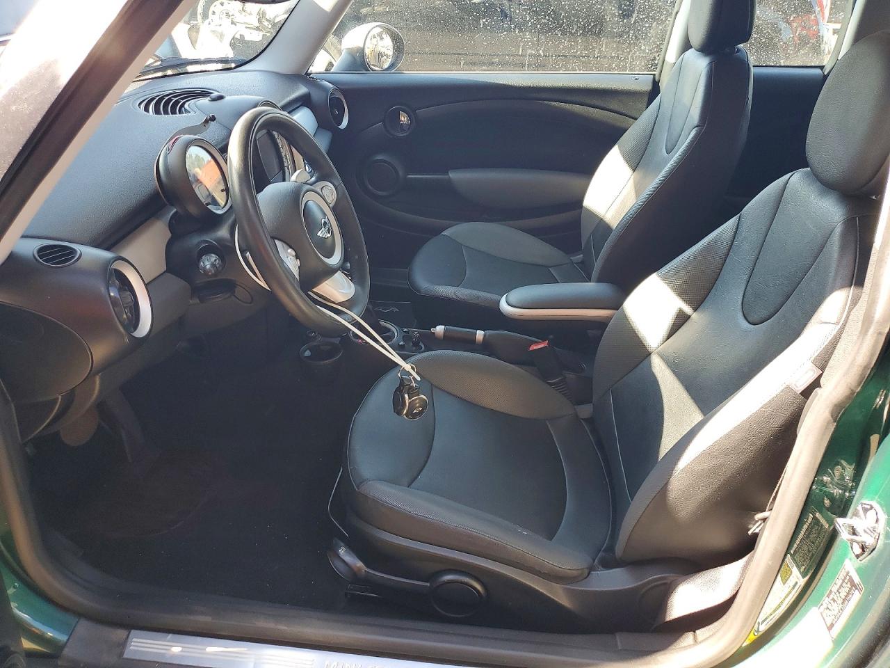 2008 Mini Cooper Clubman Green vin: WMWML33588TN67159