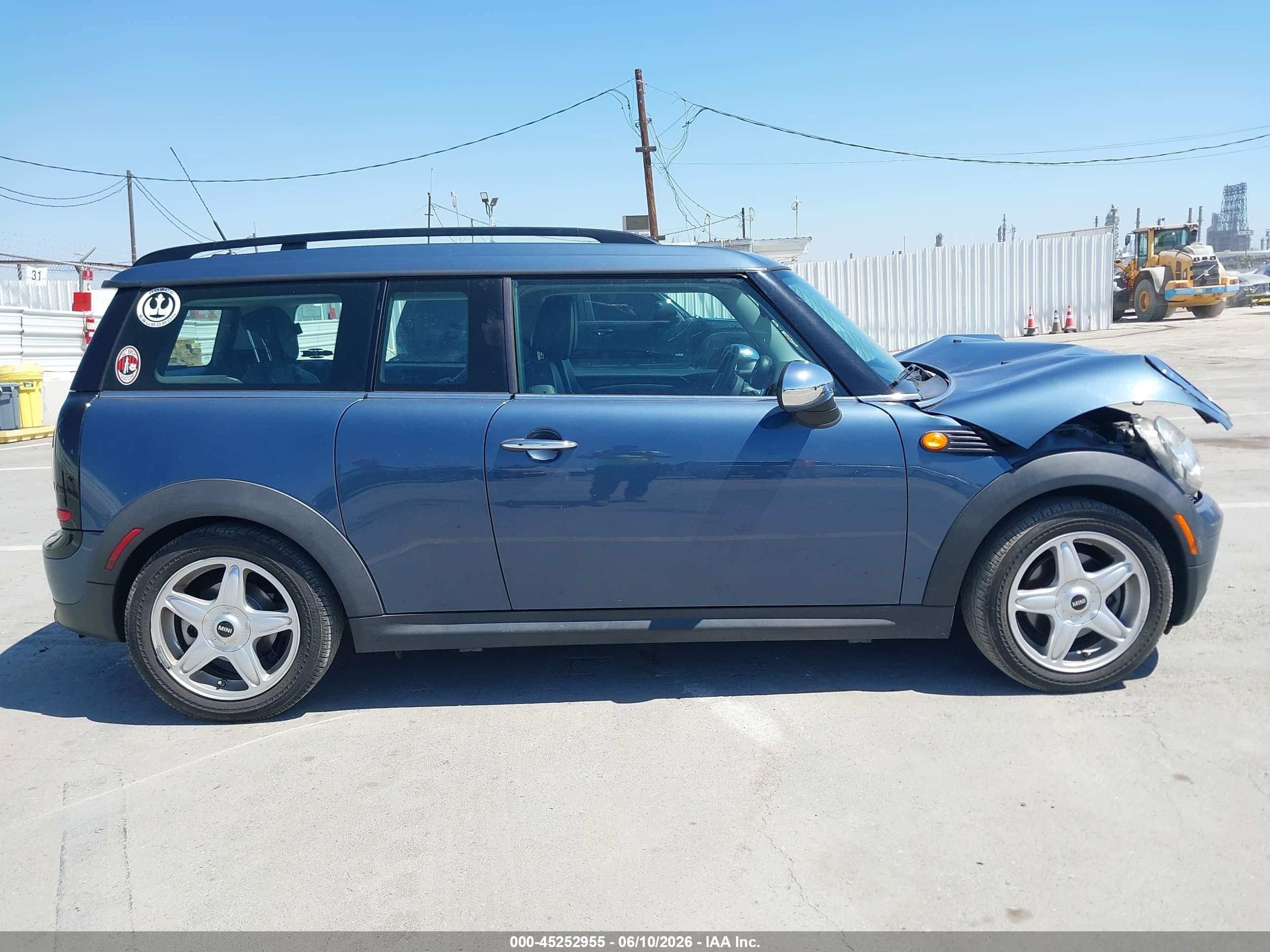 2010 Mini Cooper Clubman   Blue vin: WMWML3C52ATX51535