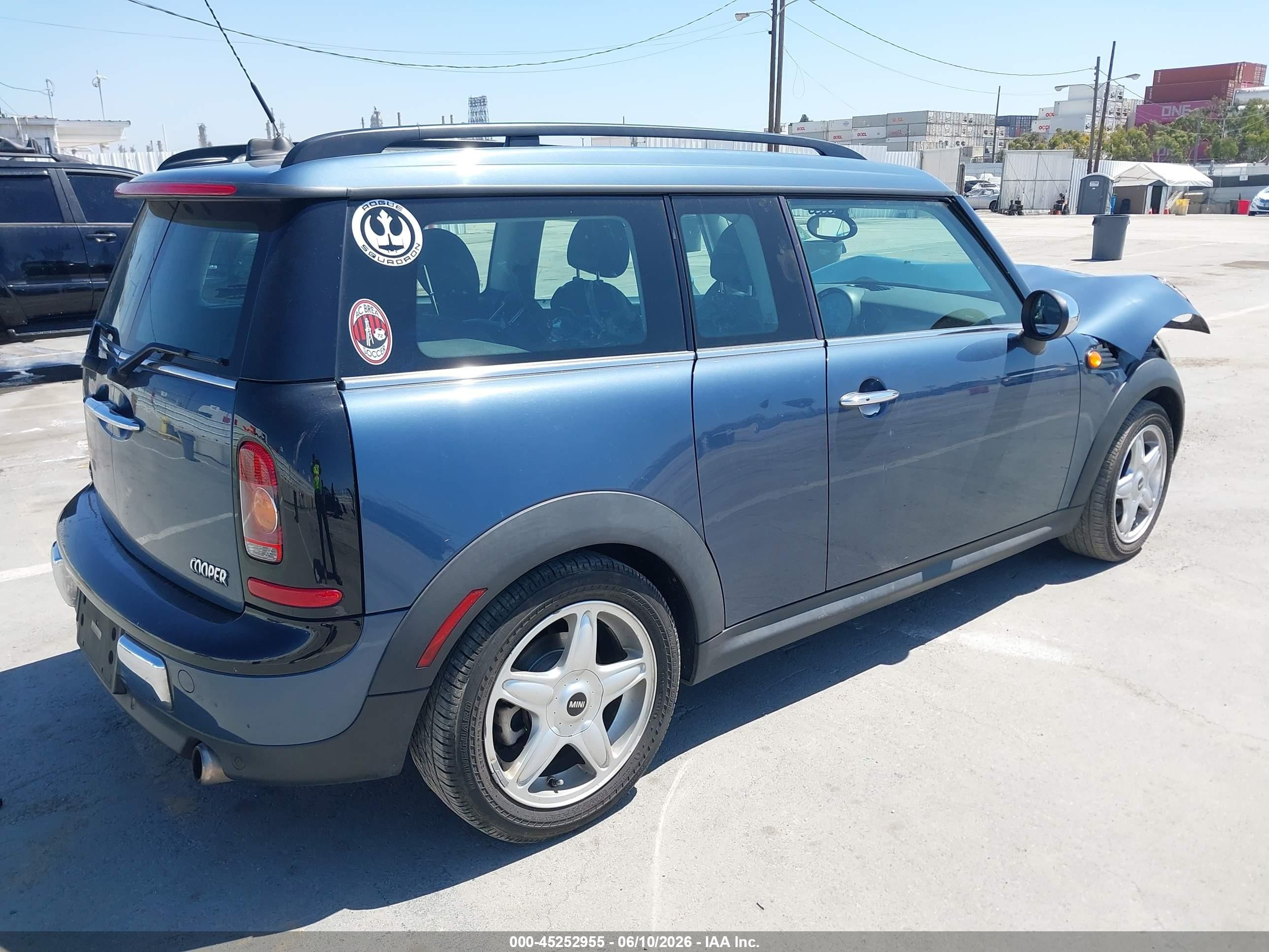 2010 Mini Cooper Clubman   Blue vin: WMWML3C52ATX51535