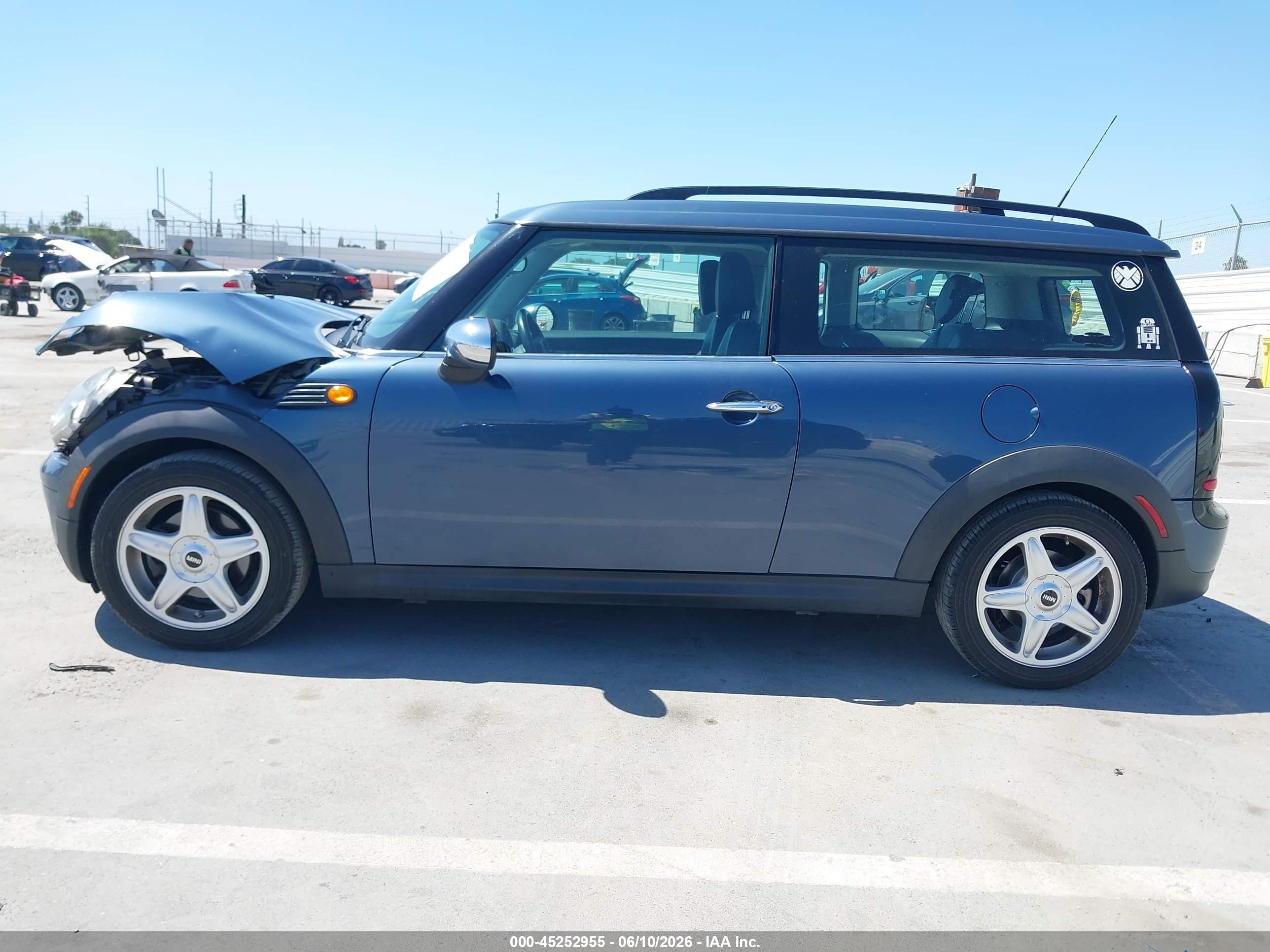 2010 Mini Cooper Clubman   Blue vin: WMWML3C52ATX51535