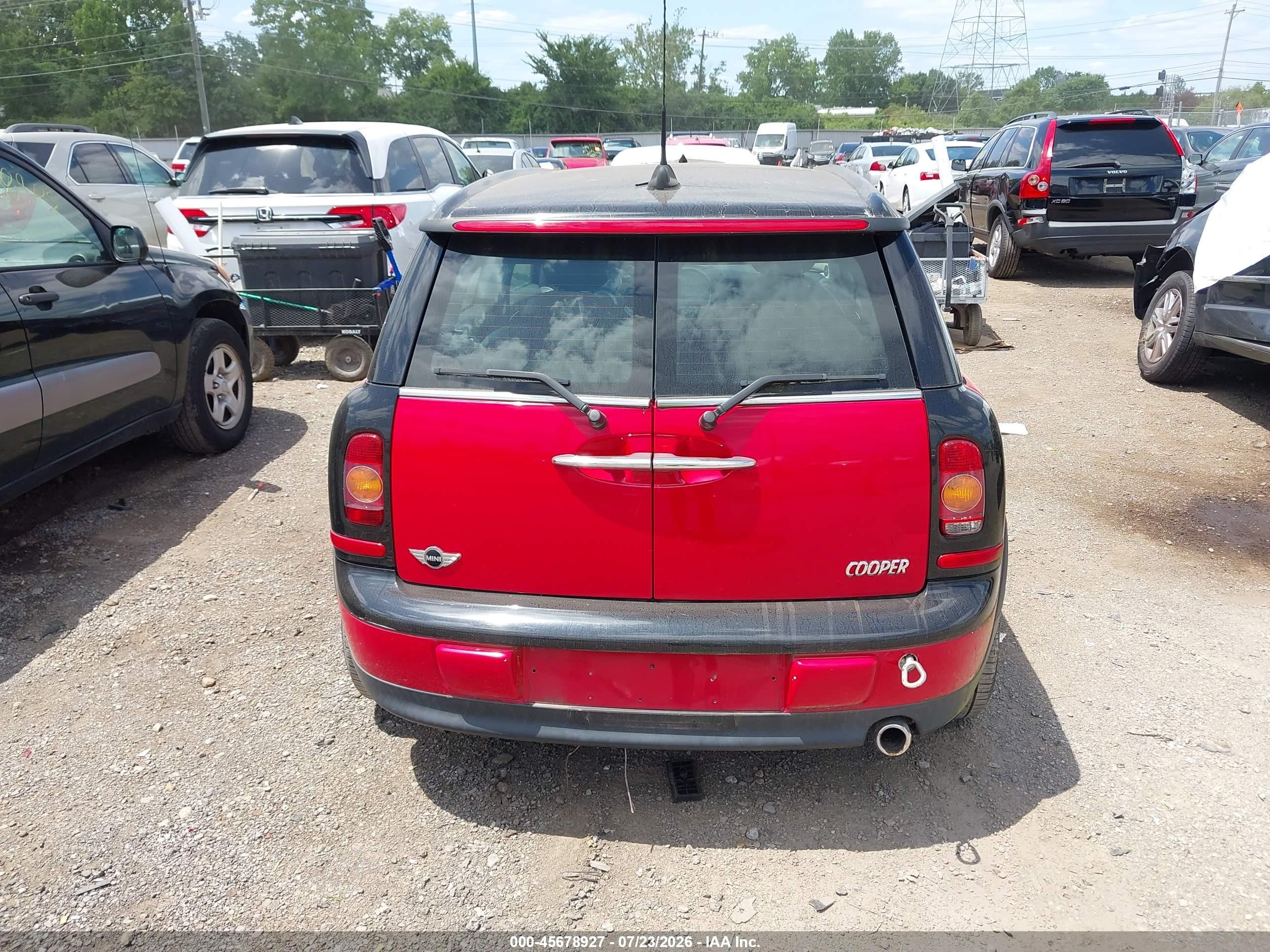 2010 Mini Cooper Clubman   Red vin: WMWML3C56ATX51649