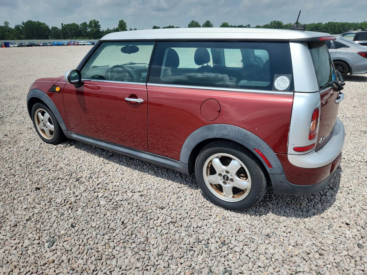 2010 Mini Cooper Clubman Burgundy vin: WMWML3C5XATX36880