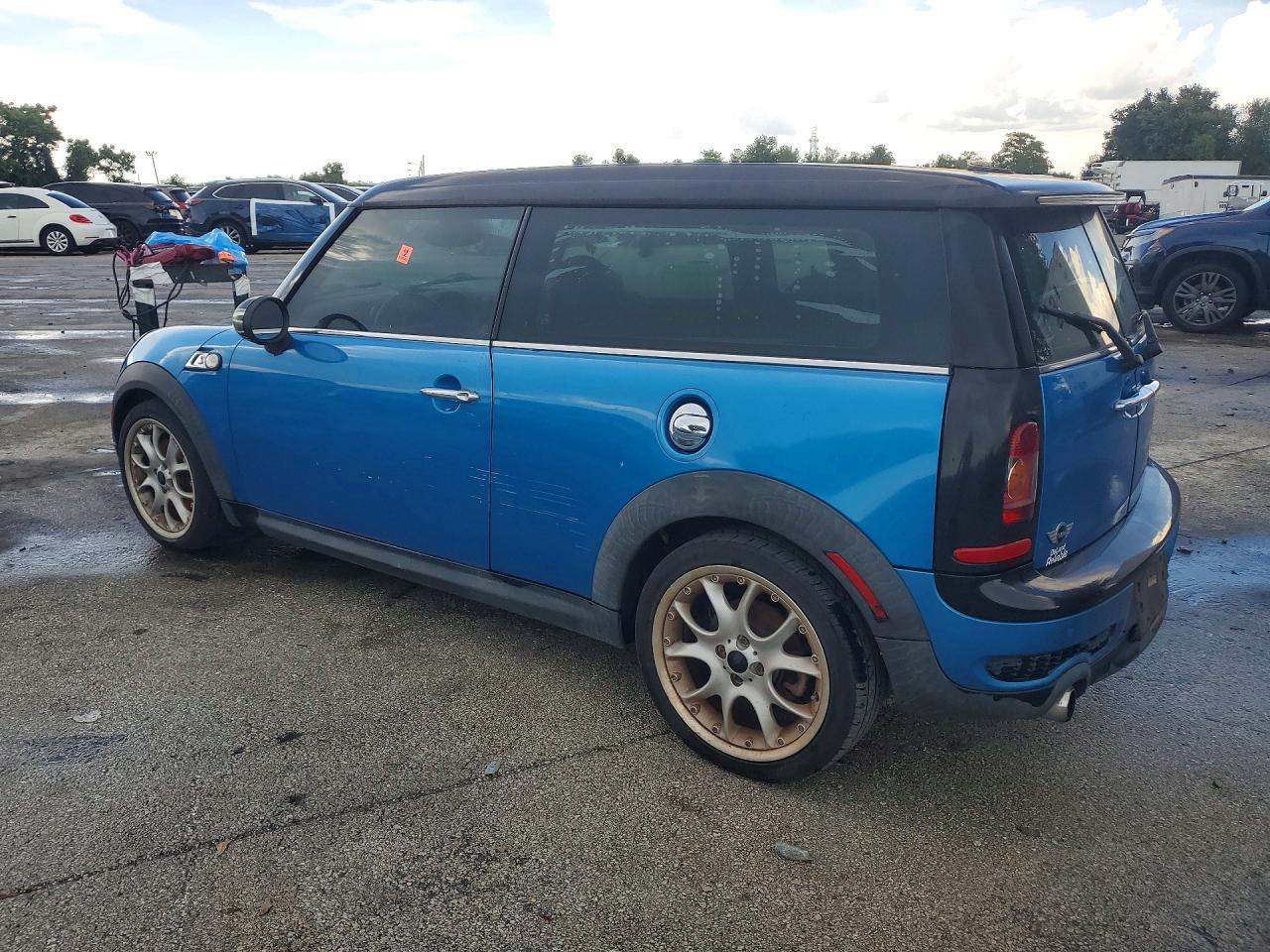 2009 Mini Cooper S Clubman Blue vin: WMWMM33509TP73199
