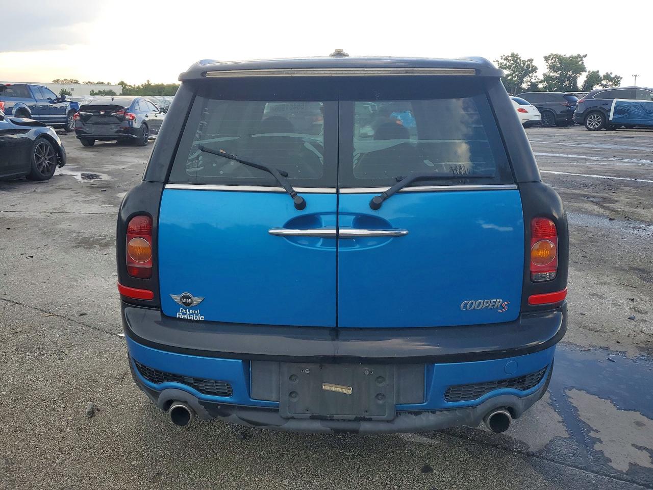 2009 Mini Cooper S Clubman Blue vin: WMWMM33509TP73199