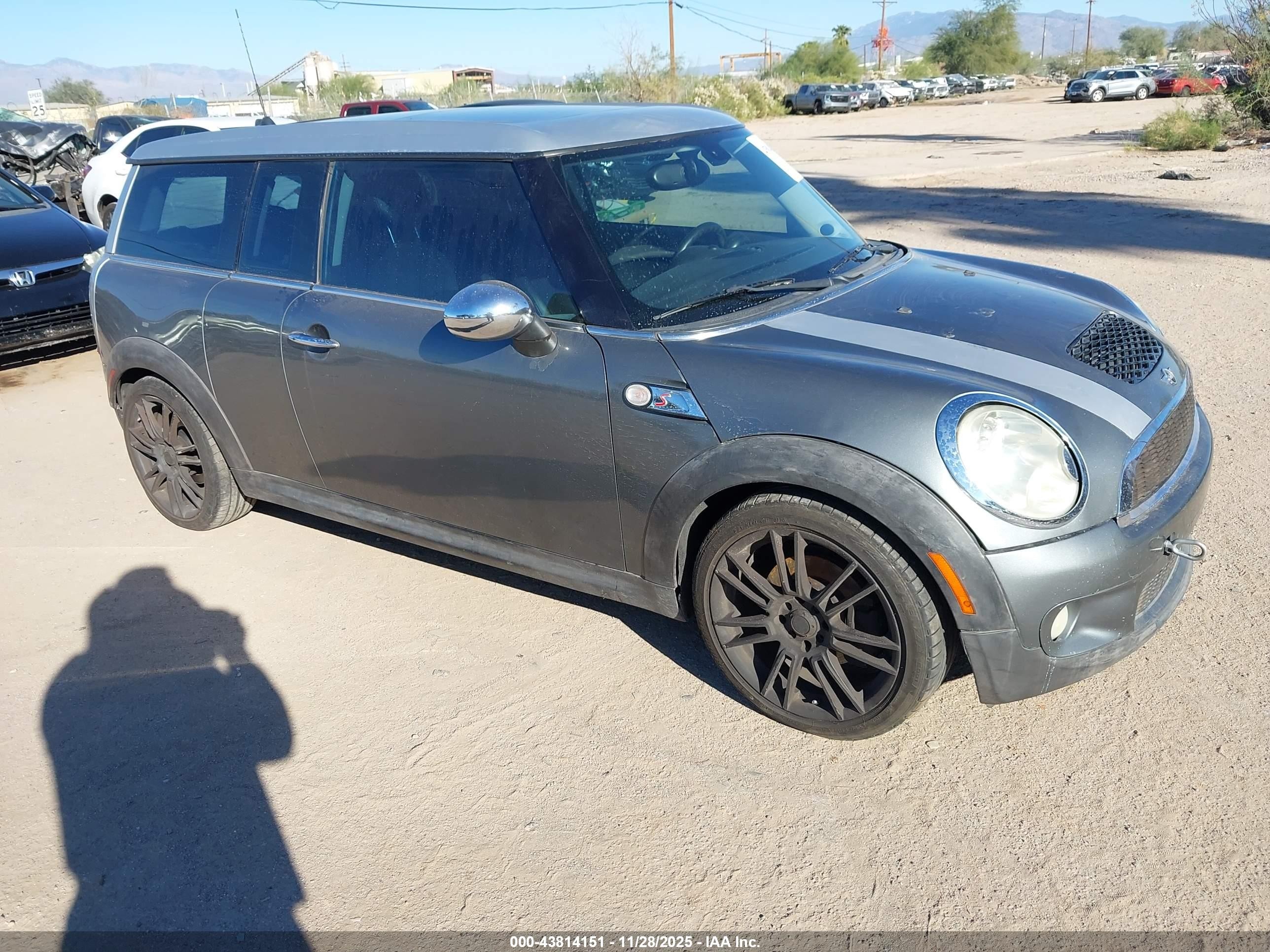 2008 Mini Cooper S Clubman   Gray vin: WMWMM33518TP87059