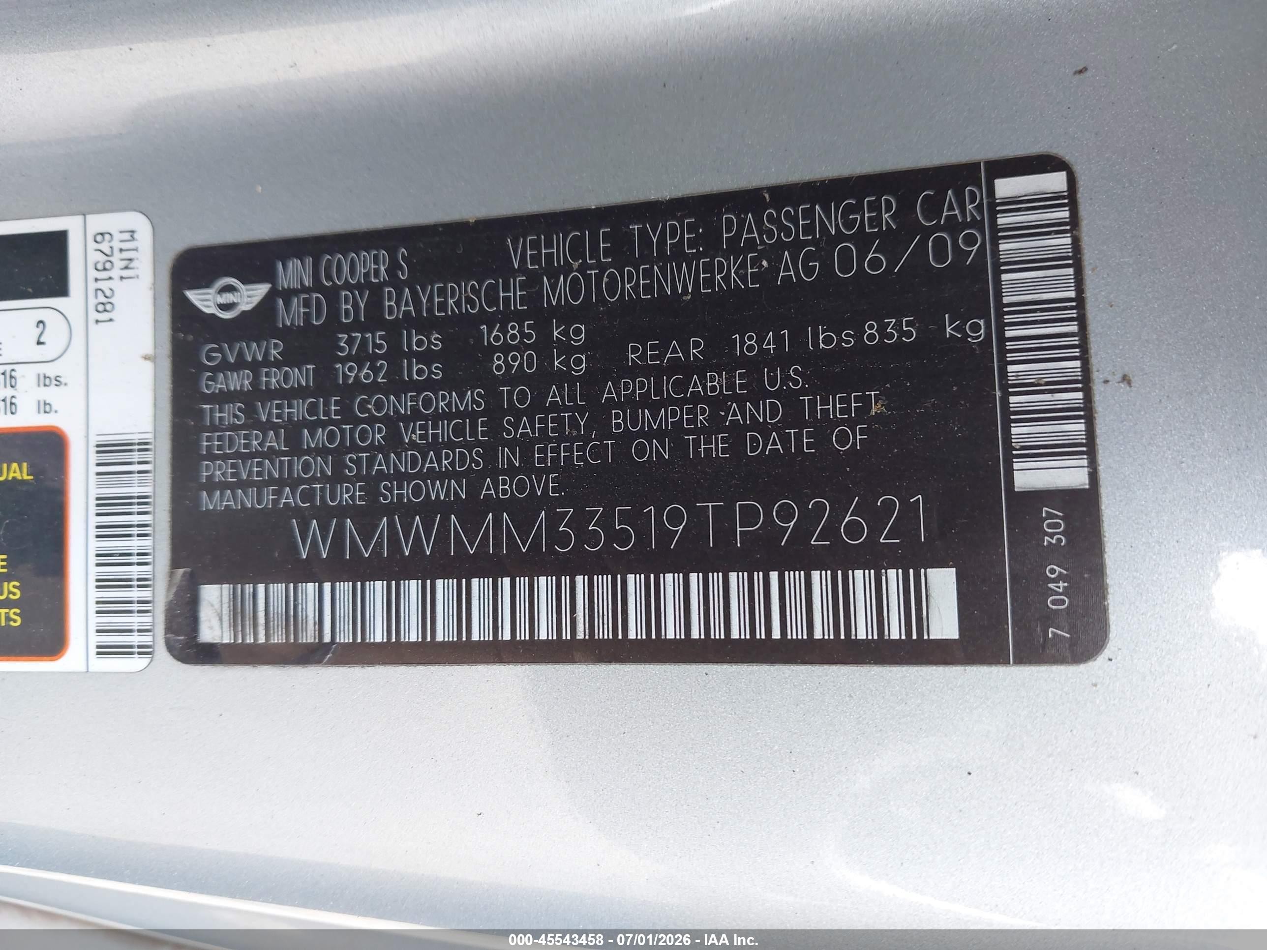 2009 Mini Cooper S Clubman   Silver vin: WMWMM33519TP92621