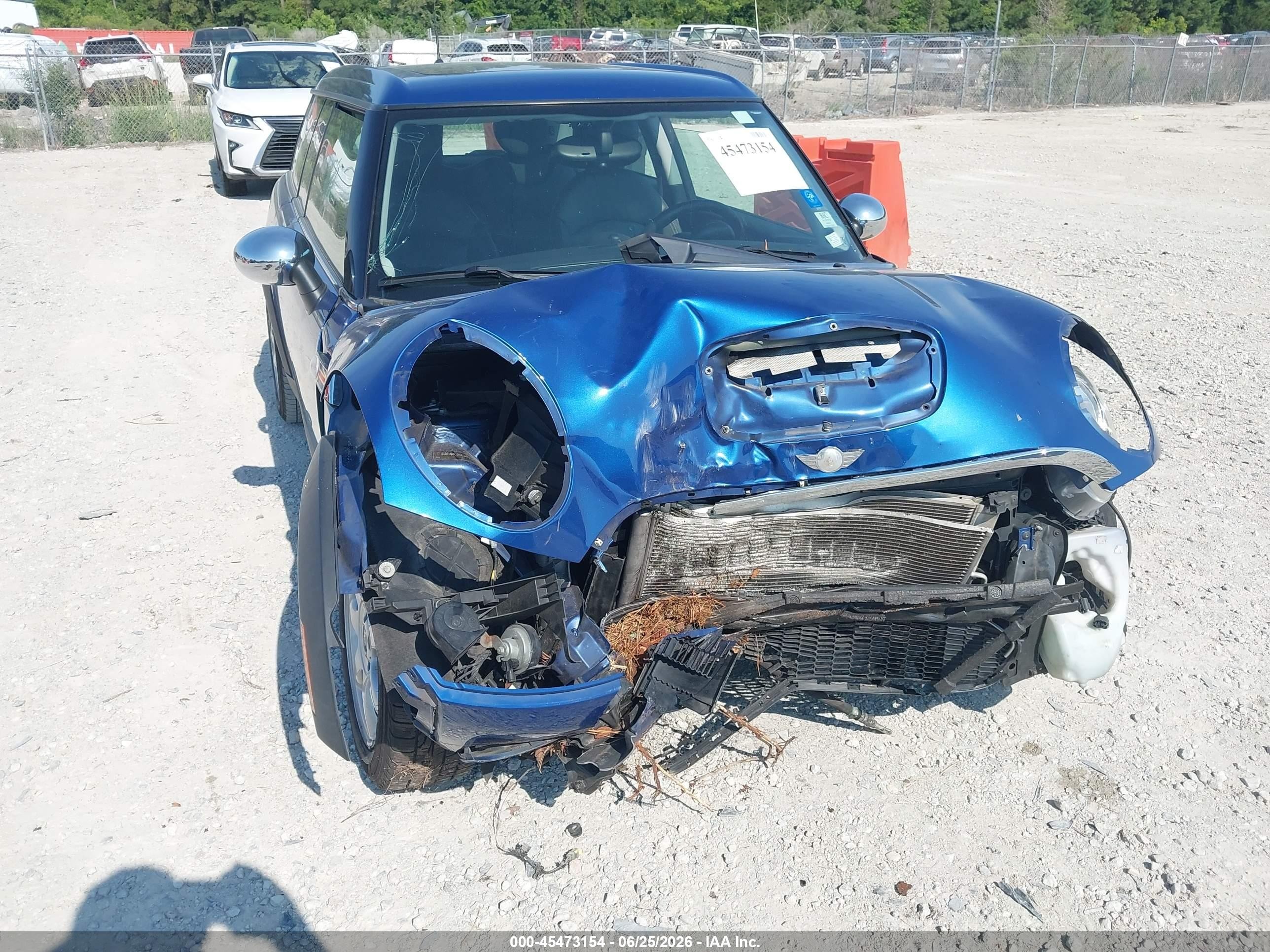 2008 Mini Cooper S Clubman   Blue vin: WMWMM33538TP72028