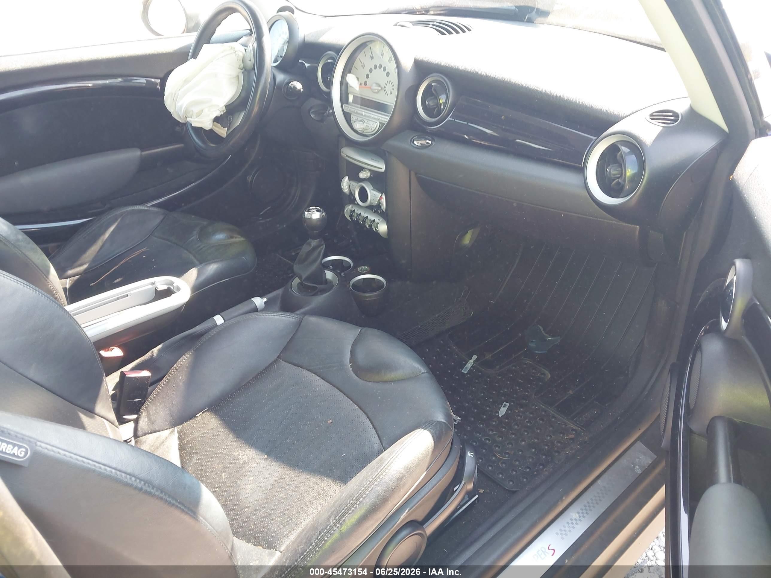 2008 Mini Cooper S Clubman   Blue vin: WMWMM33538TP72028