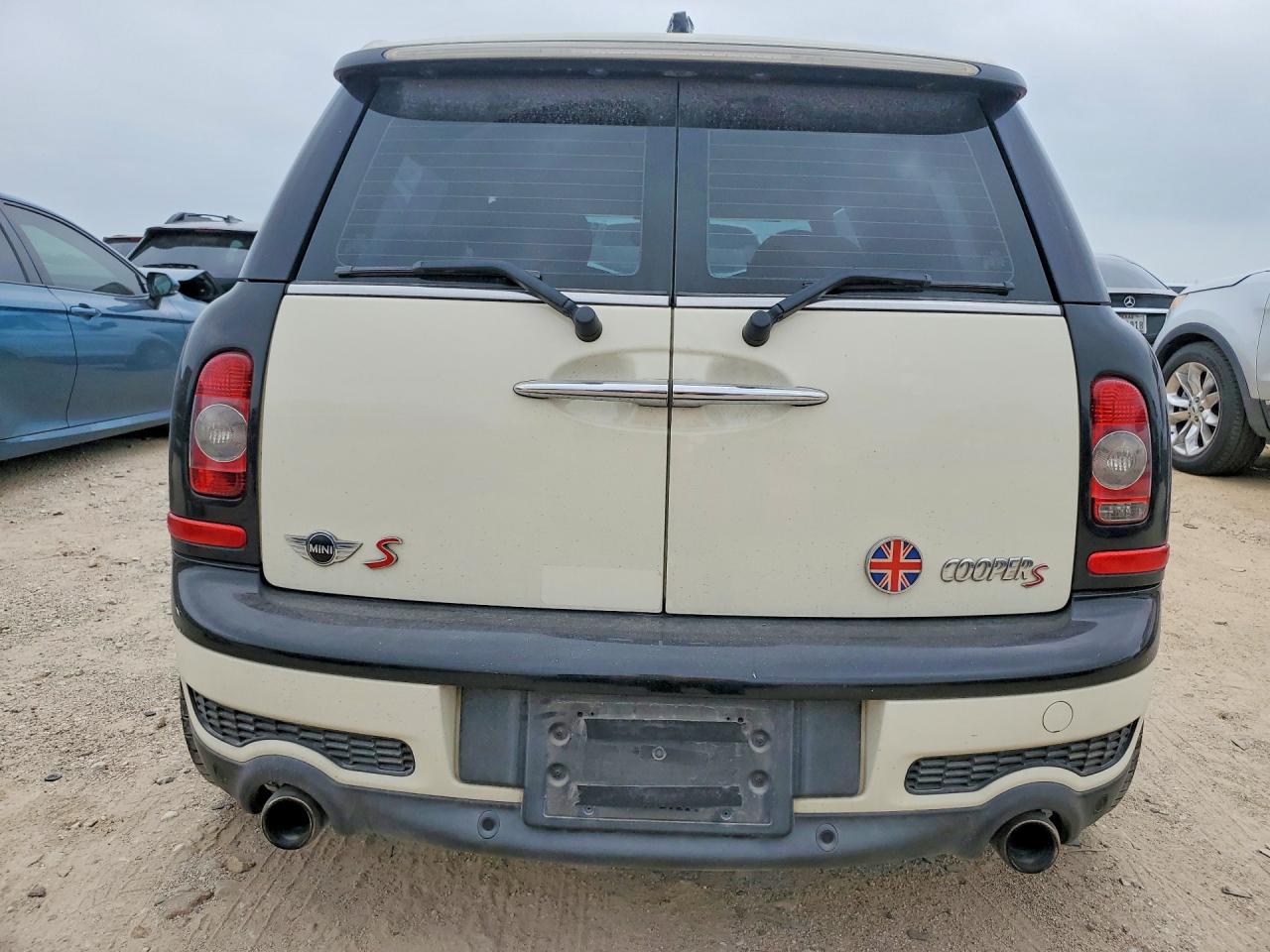 2009 Mini Cooper S Clubman Бежевый vin: WMWMM33539TP90336