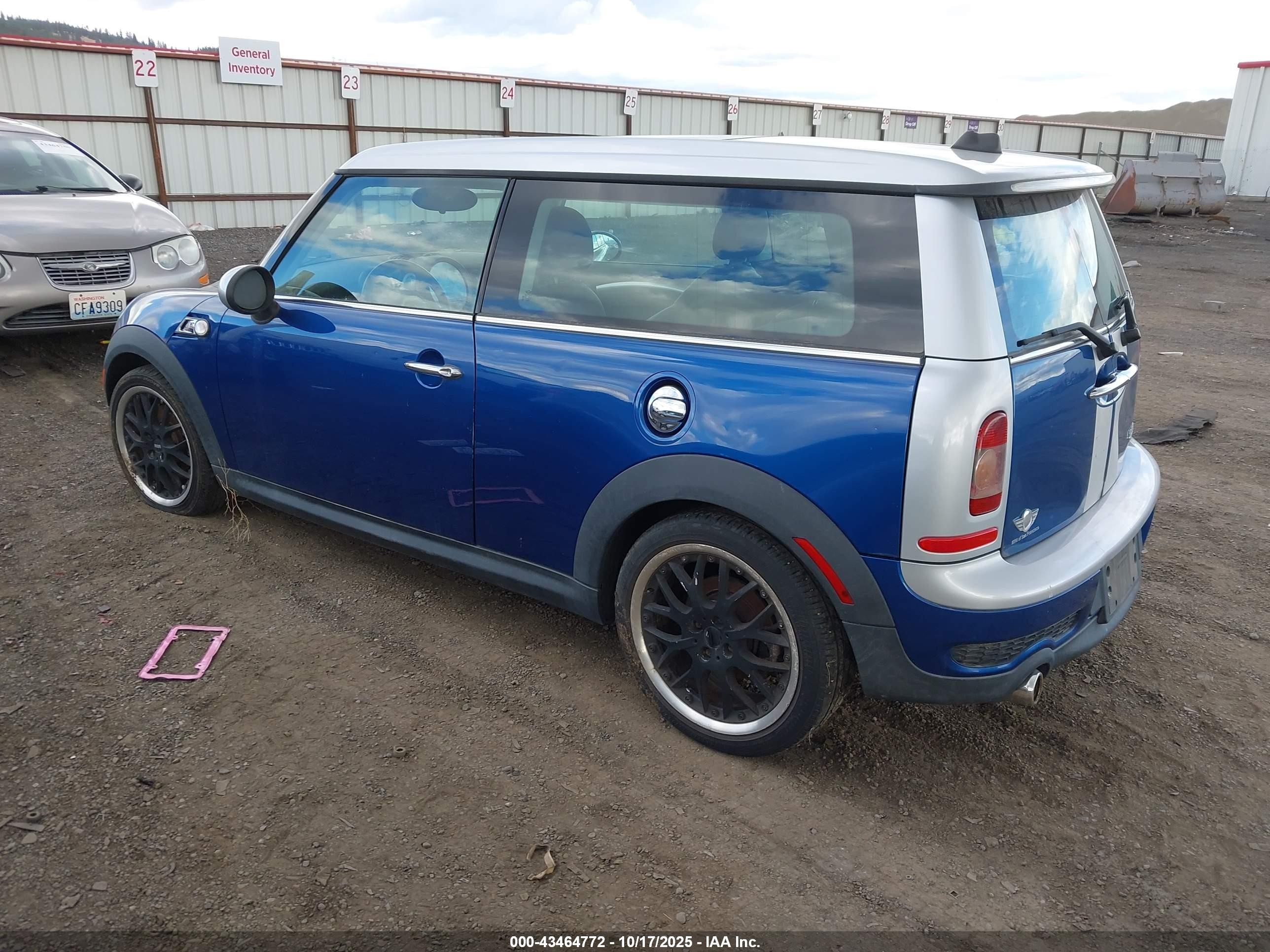 2008 Mini Cooper S Clubman   Blue vin: WMWMM33548TP70787