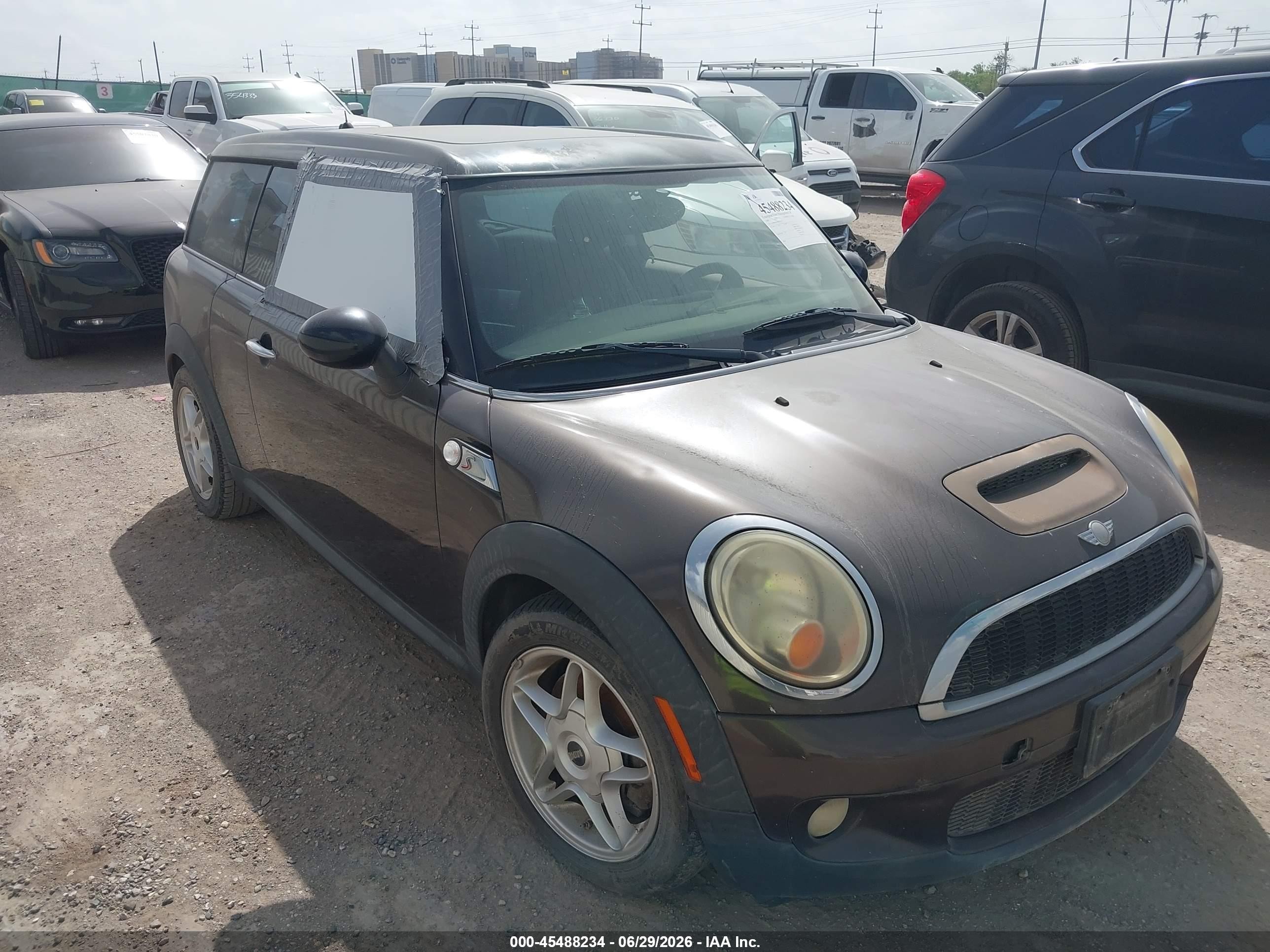 2009 Mini Cooper S Clubman   Brown vin: WMWMM33549TP93004