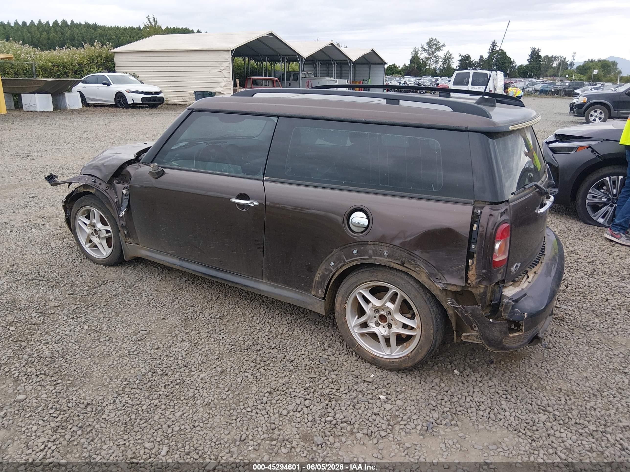 2009 Mini Cooper S Clubman Brown vin: WMWMM33569TP72378