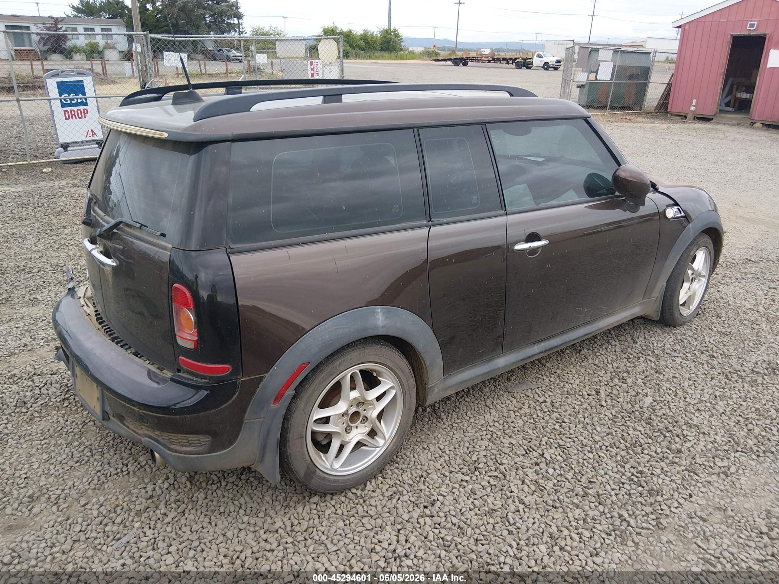 2009 Mini Cooper S Clubman Brown vin: WMWMM33569TP72378