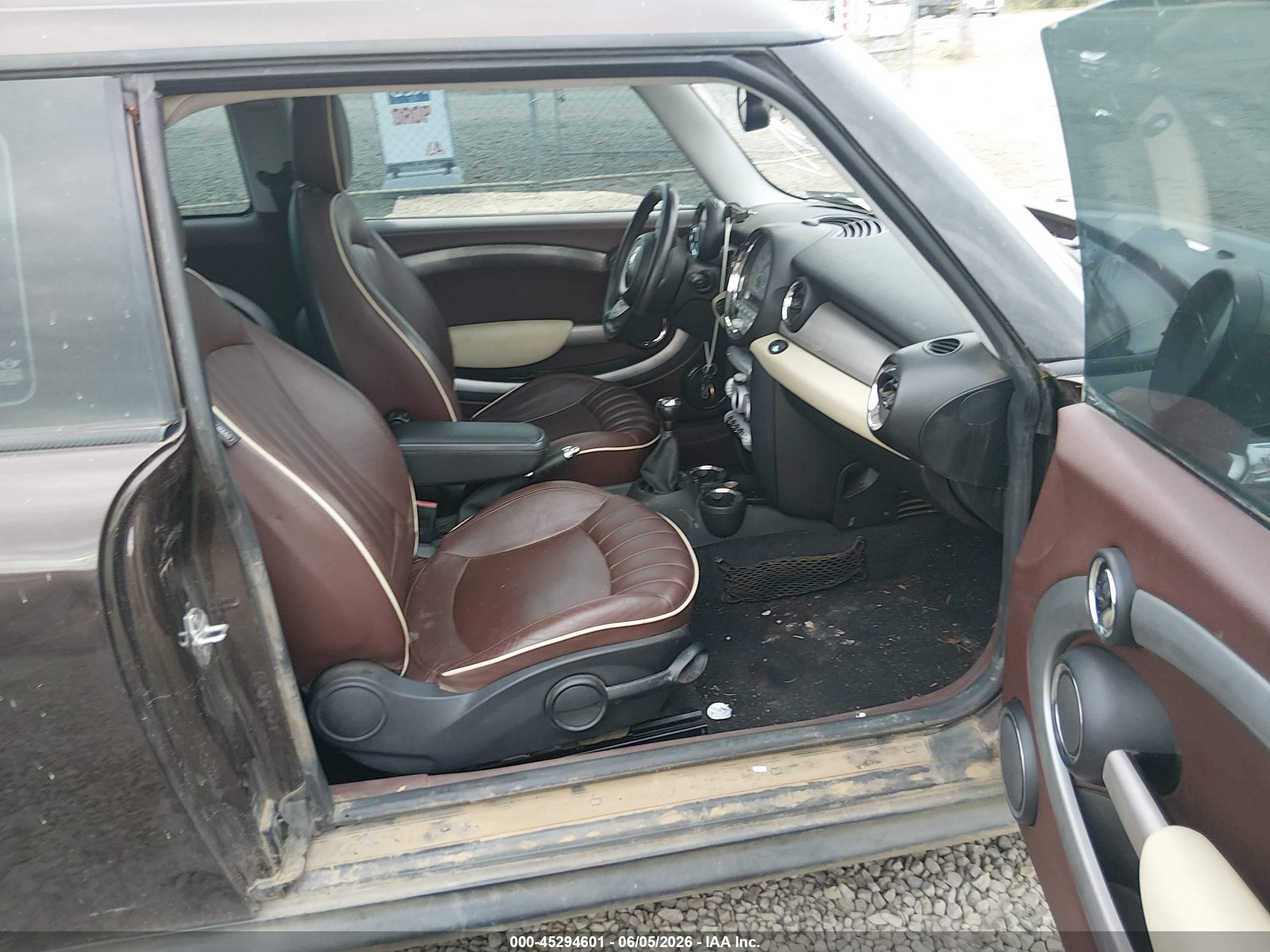 2009 Mini Cooper S Clubman Brown vin: WMWMM33569TP72378