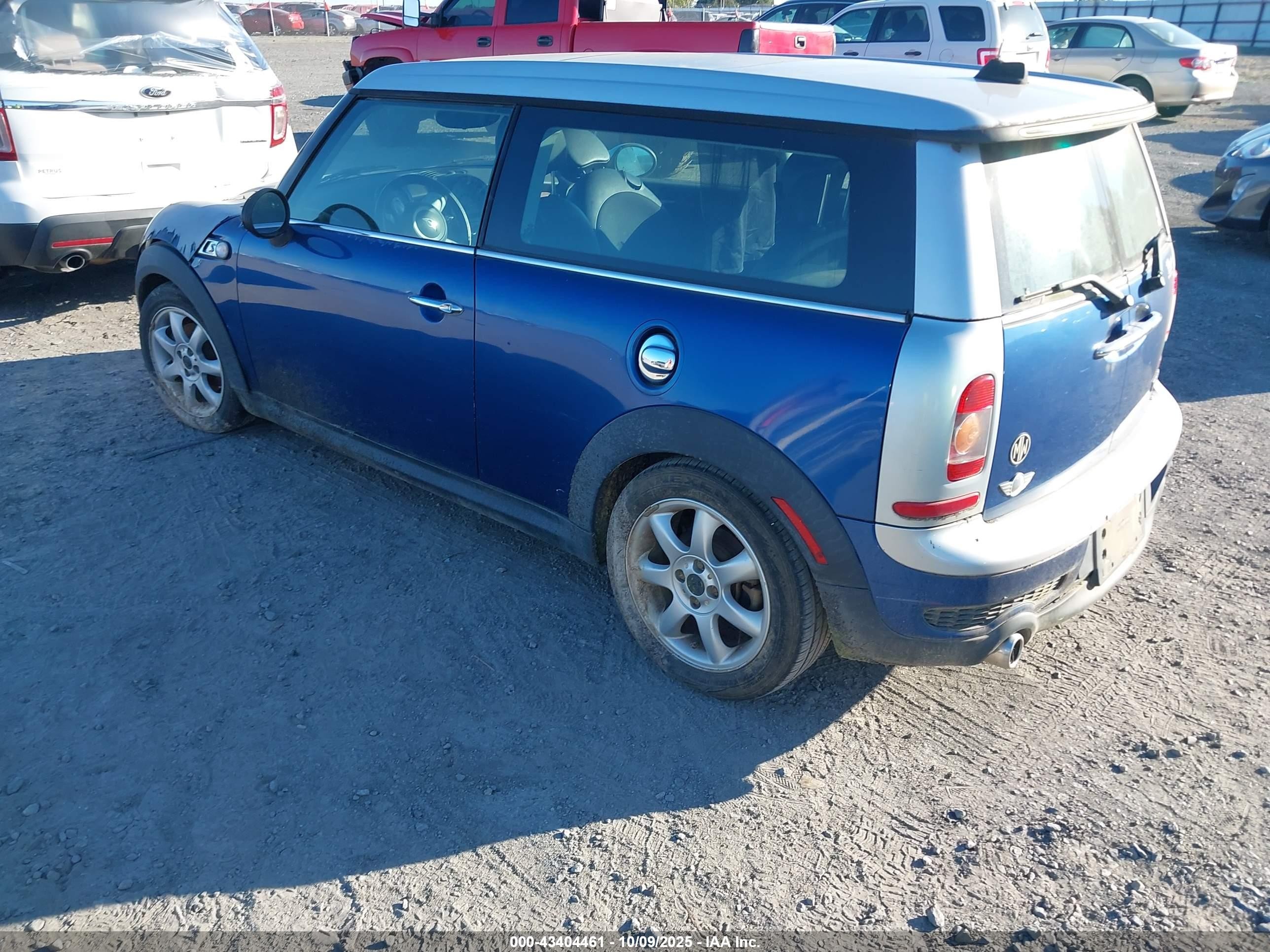 2008 Mini Cooper S Clubman   Blue vin: WMWMM33578TP88880