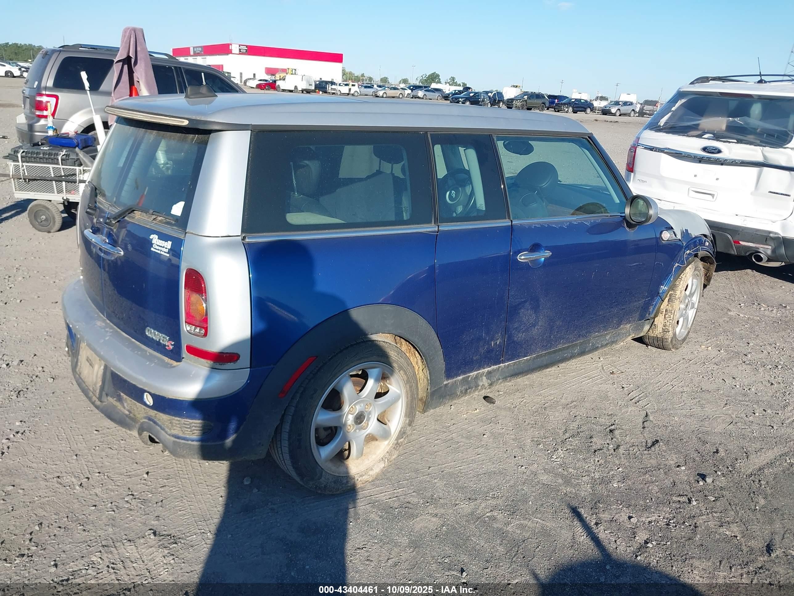 2008 Mini Cooper S Clubman   Blue vin: WMWMM33578TP88880