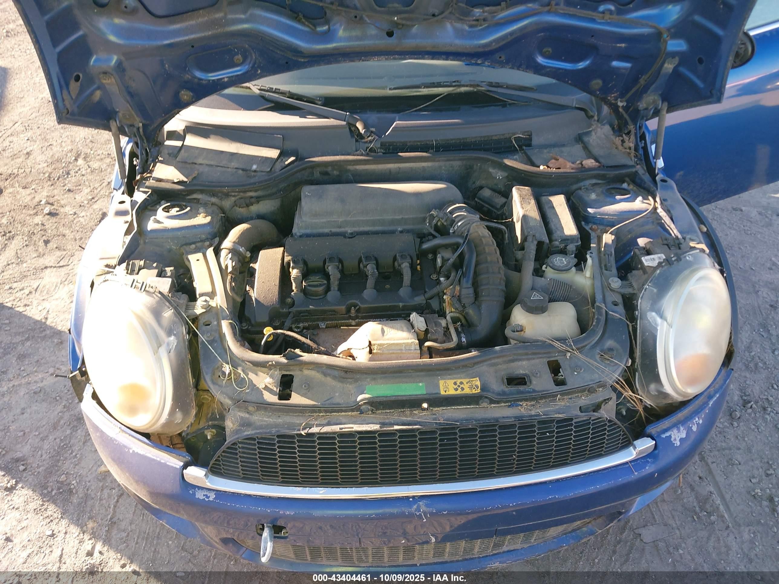 2008 Mini Cooper S Clubman   Blue vin: WMWMM33578TP88880