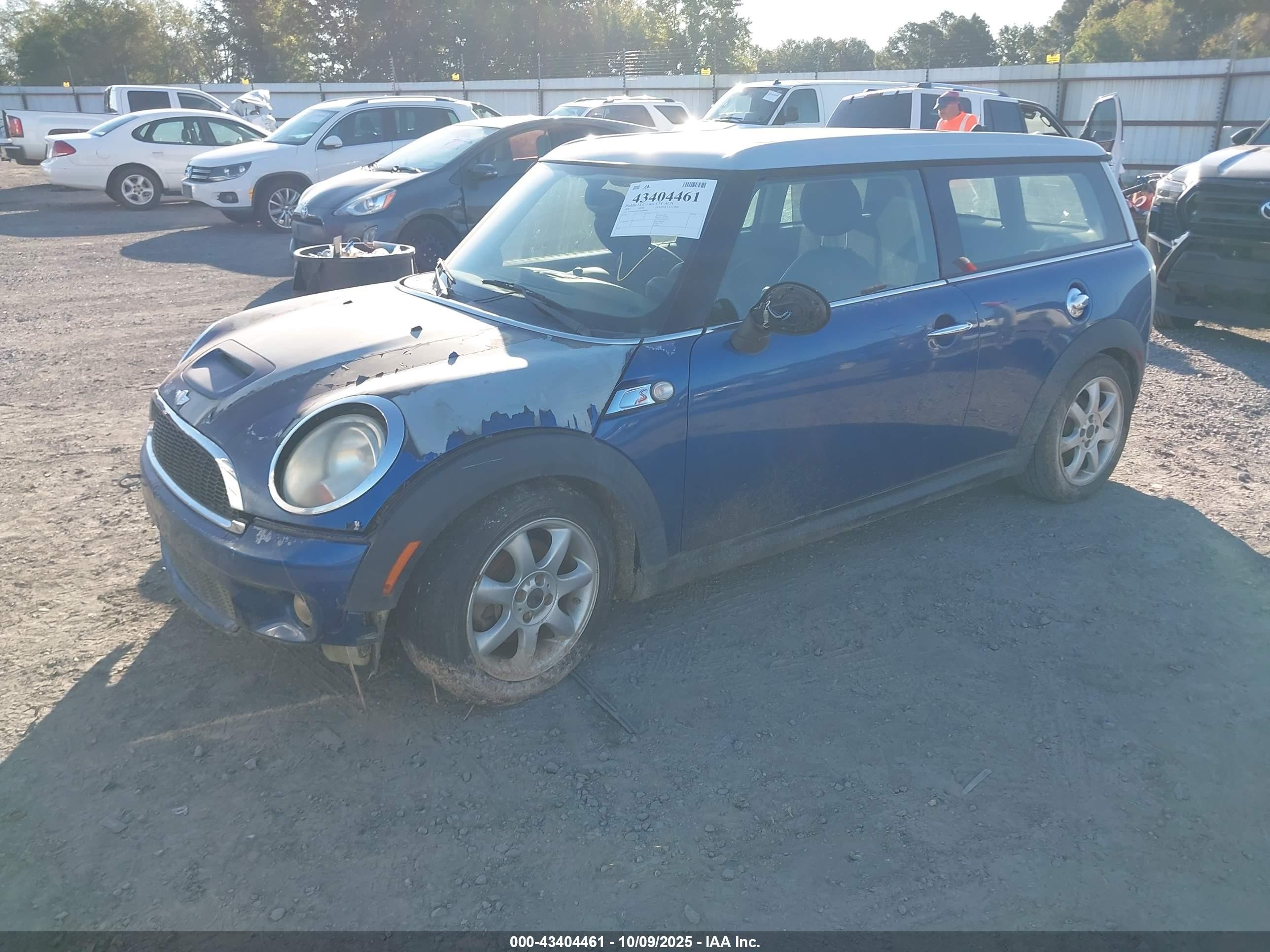 2008 Mini Cooper S Clubman   Blue vin: WMWMM33578TP88880