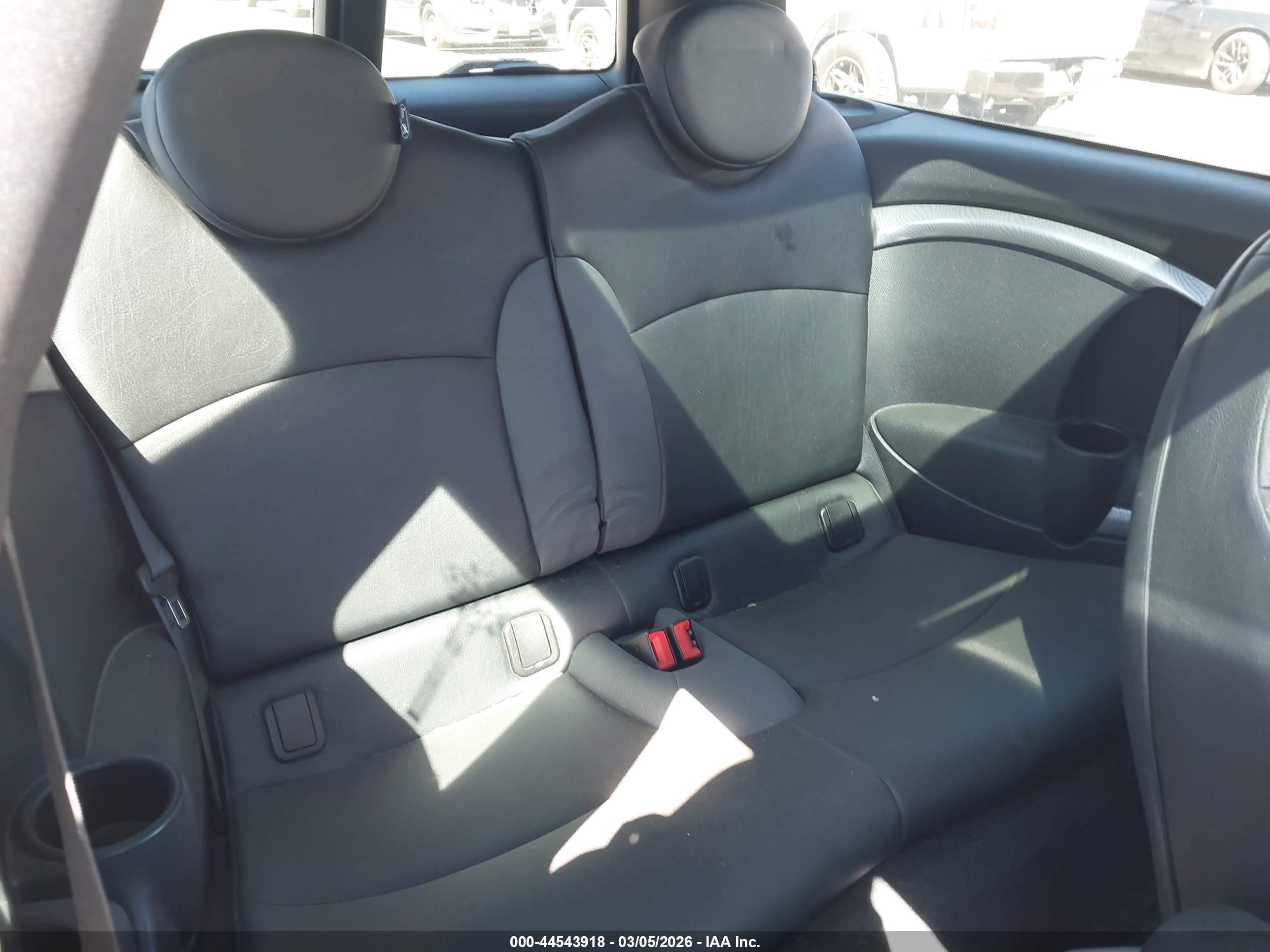 2008 Mini Cooper S Clubman   Blue vin: WMWMM33578TP89558