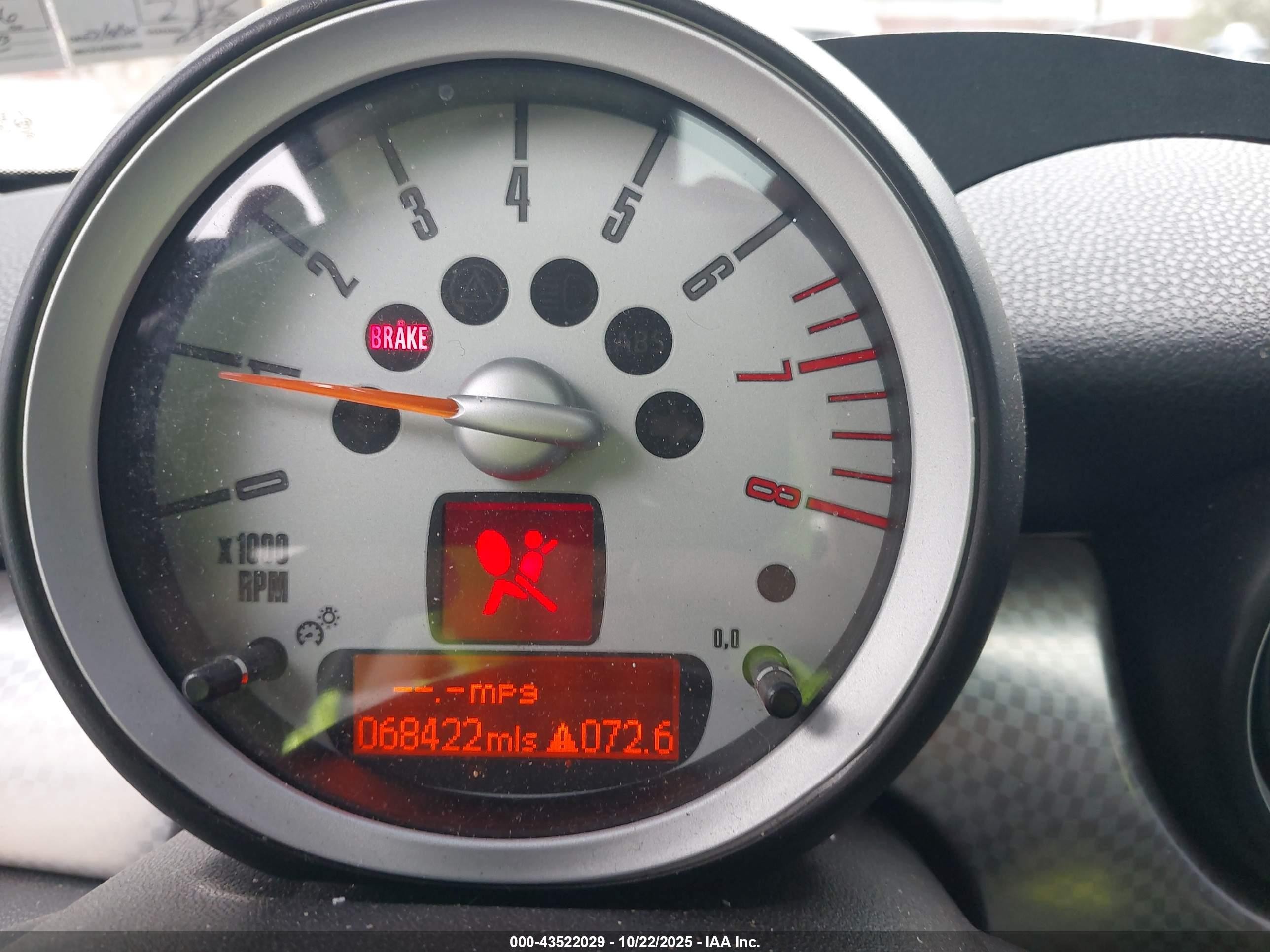 2008 Mini Cooper S Clubman   Black vin: WMWMM33588TP70534
