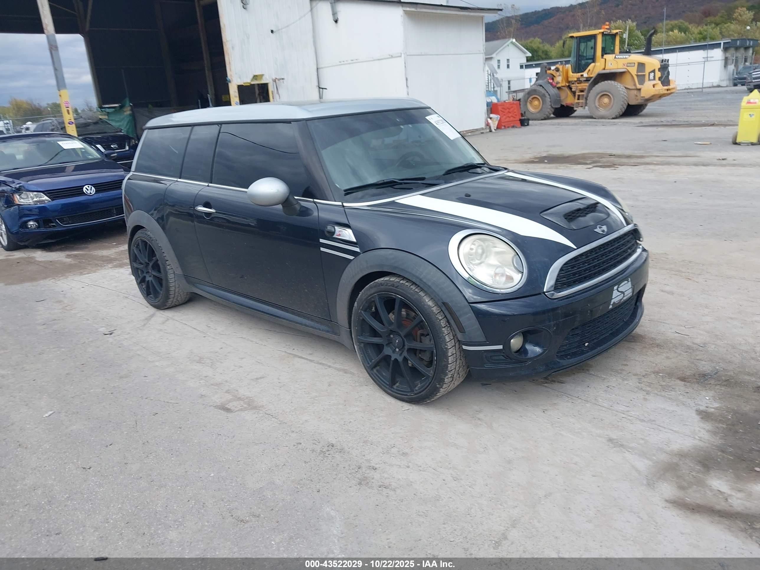 2008 Mini Cooper S Clubman   Black vin: WMWMM33588TP70534