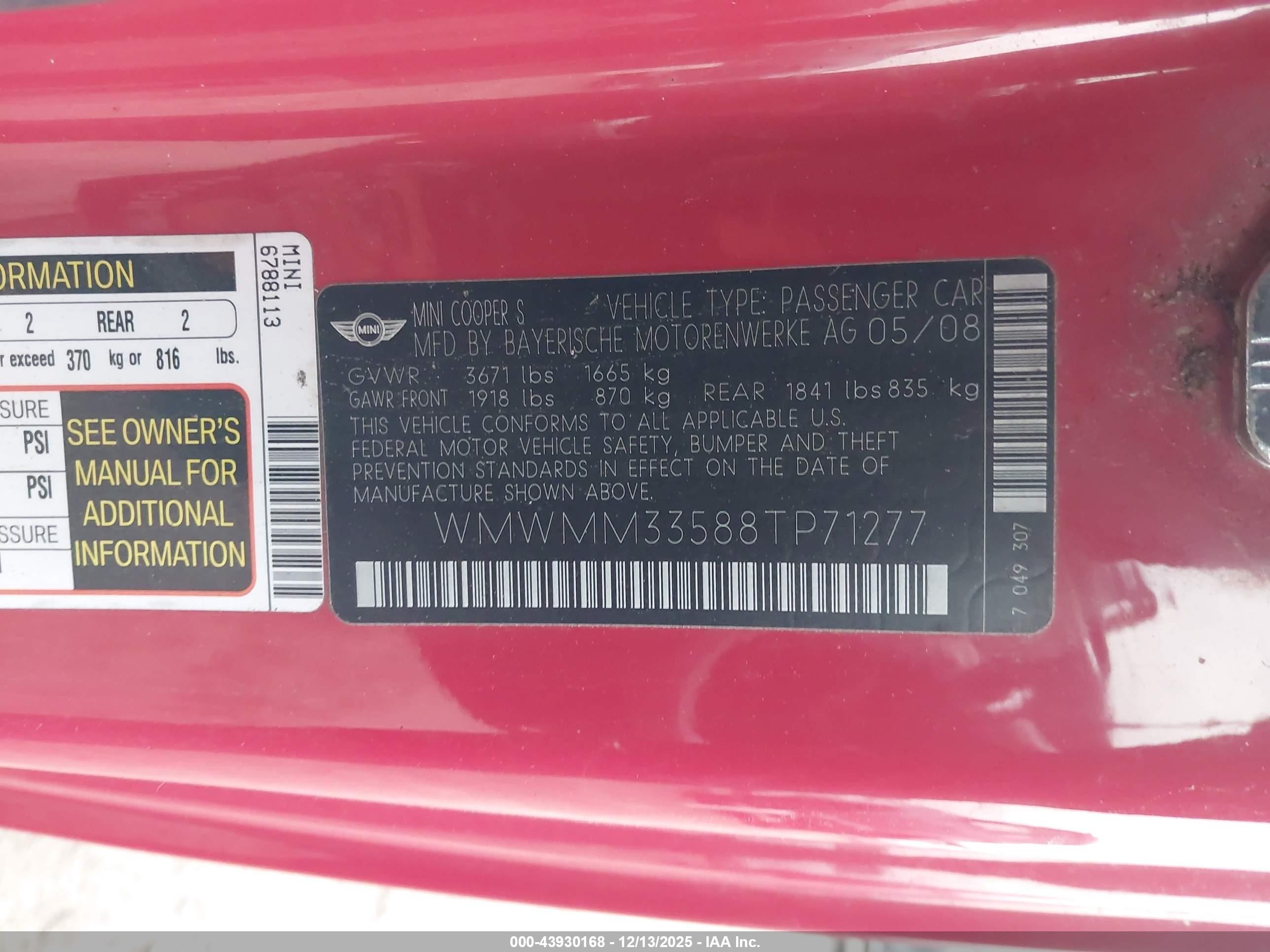 2008 Mini Cooper S Clubman   Red vin: WMWMM33588TP71277