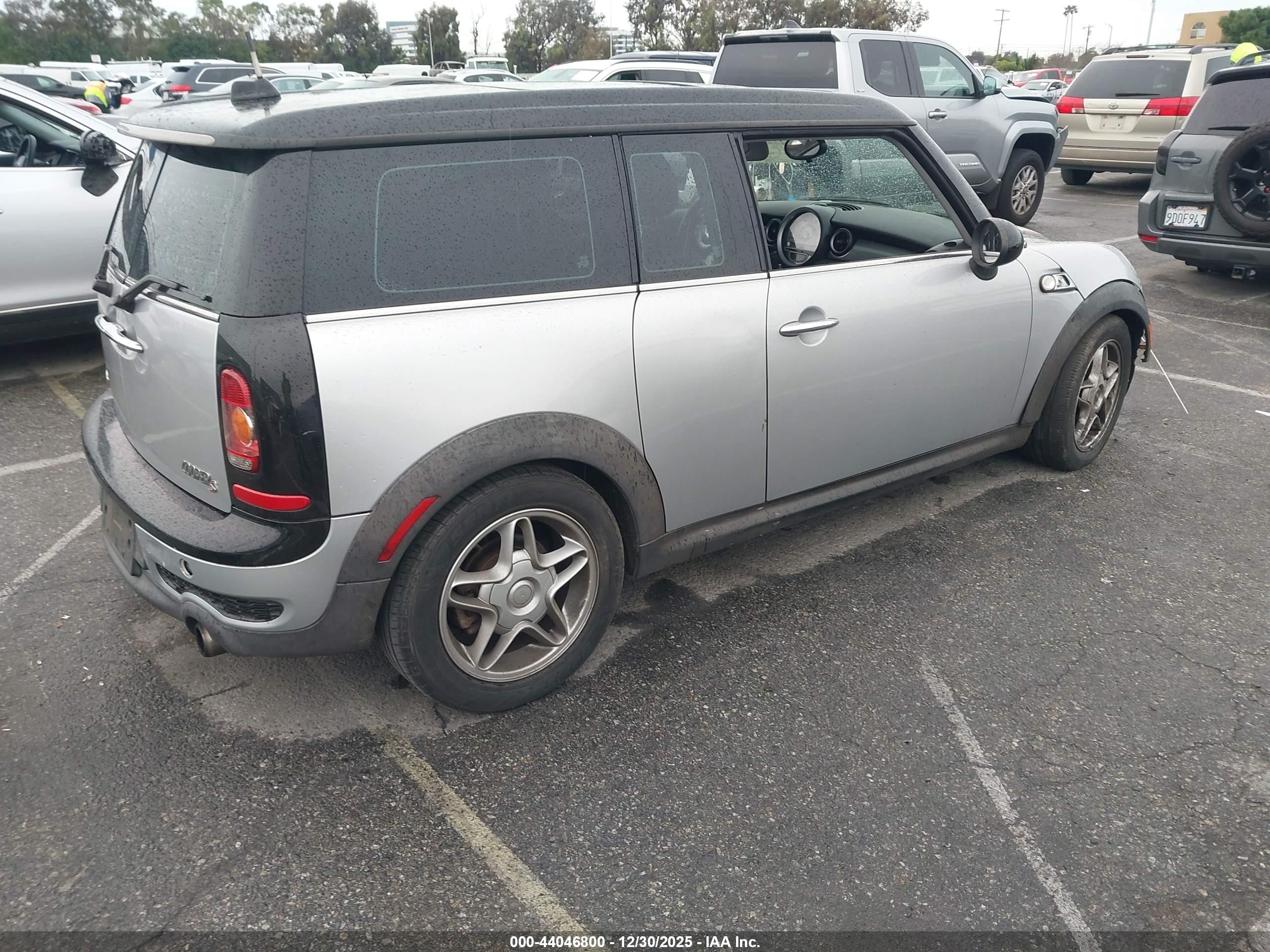 2008 Mini Cooper S Clubman   Gray vin: WMWMM33588TP87396