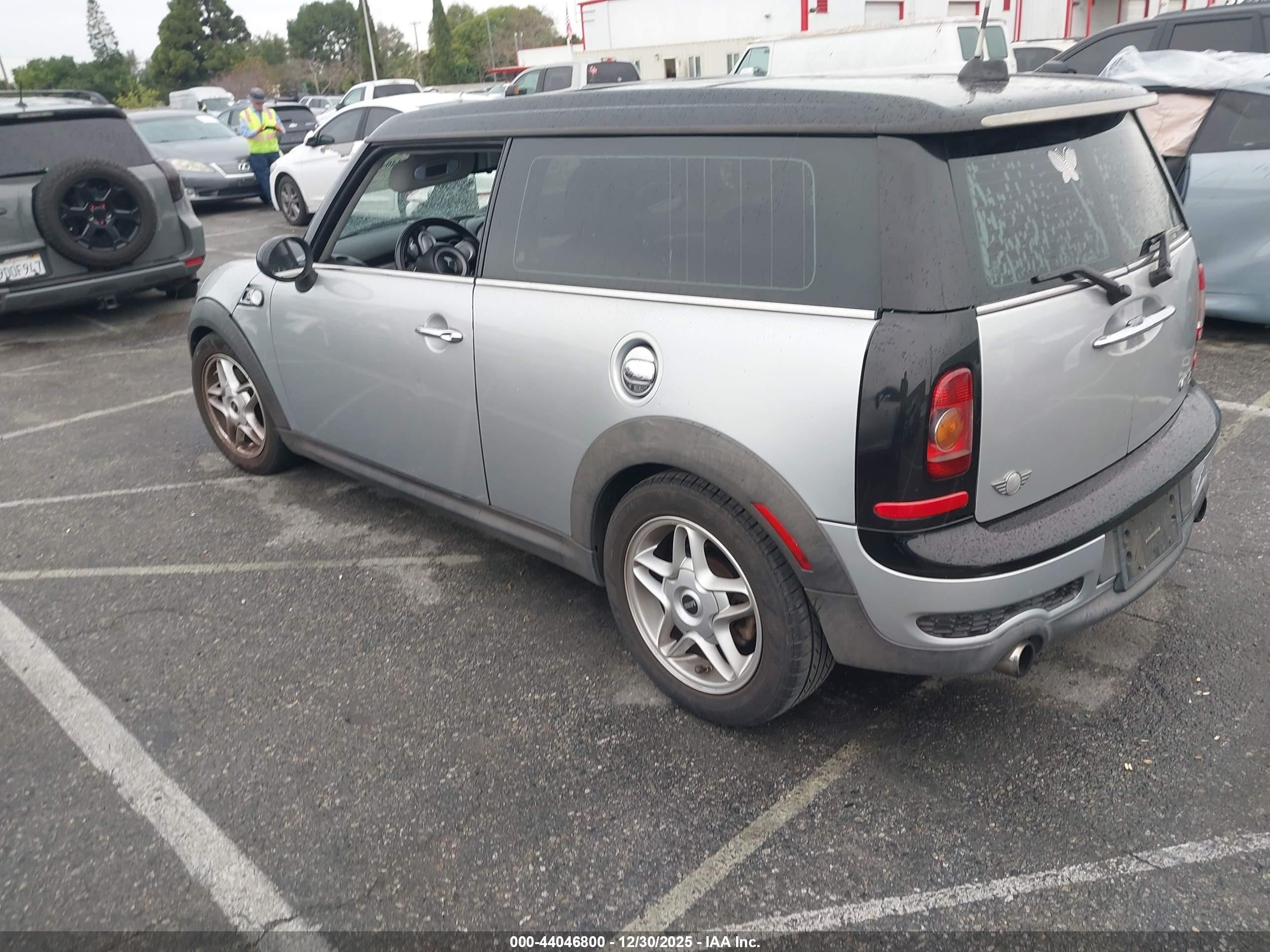 2008 Mini Cooper S Clubman   Gray vin: WMWMM33588TP87396