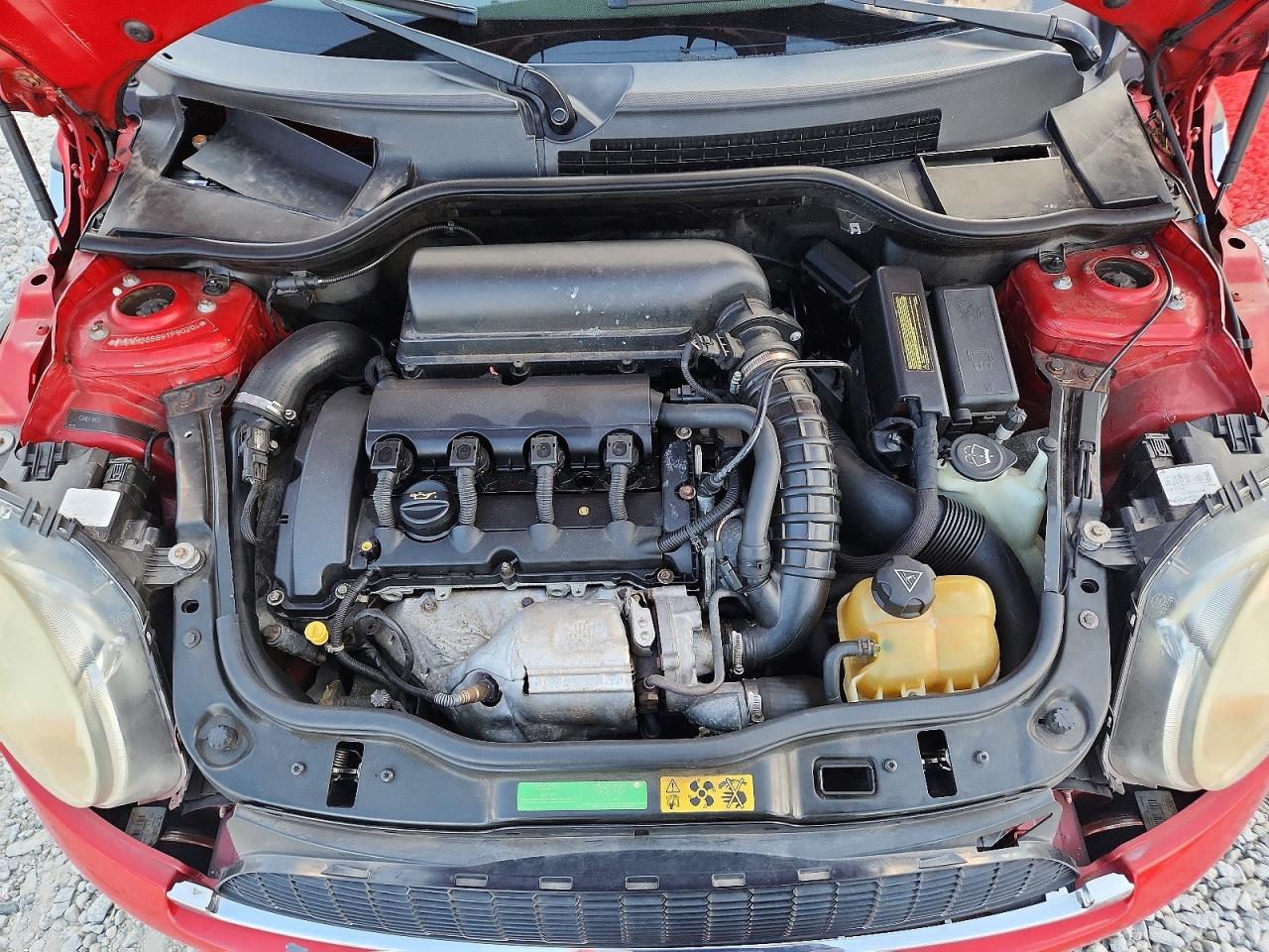2009 Mini Cooper S Clubman Red vin: WMWMM33589TP90204