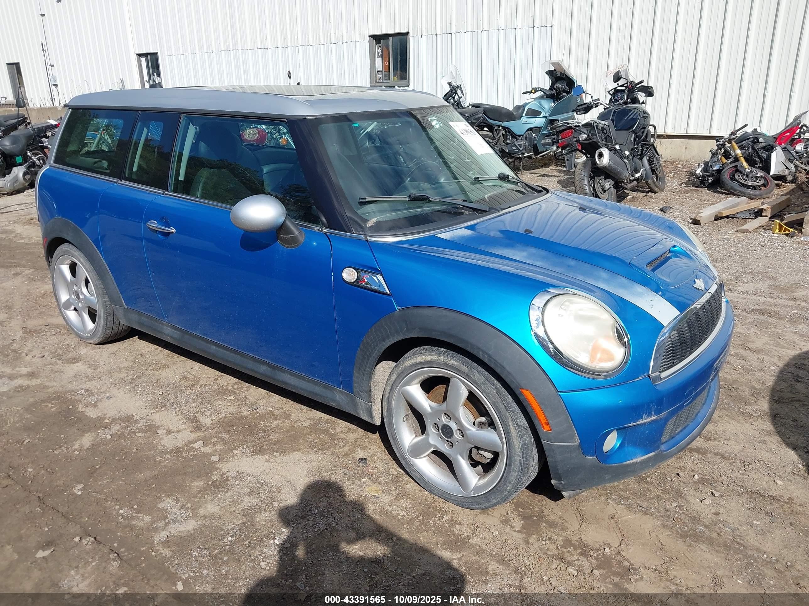 2008 Mini Cooper S Clubman   Blue vin: WMWMM33598TP70932