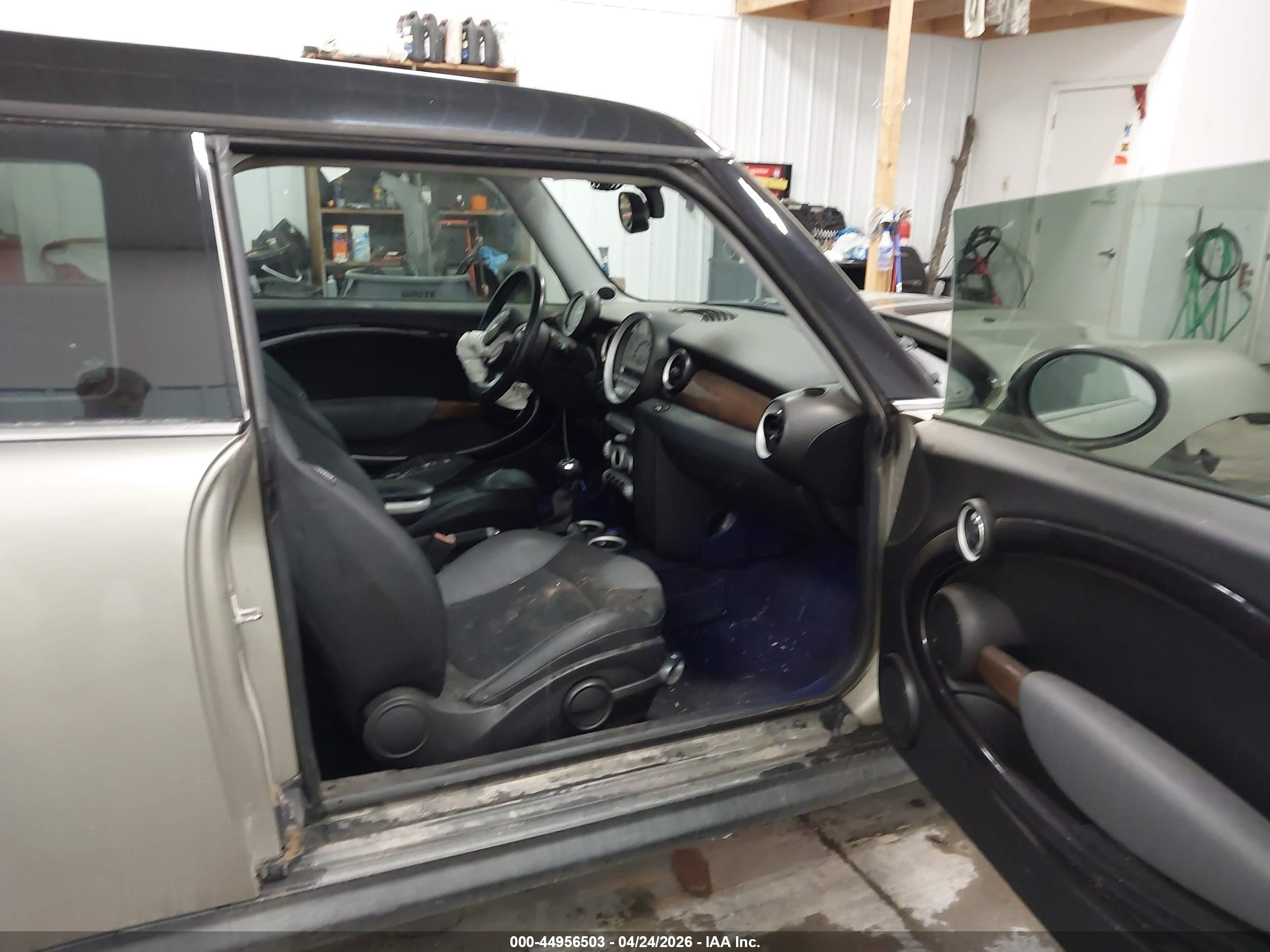 2008 Mini Cooper S Clubman   Champagne vin: WMWMM33598TP71143